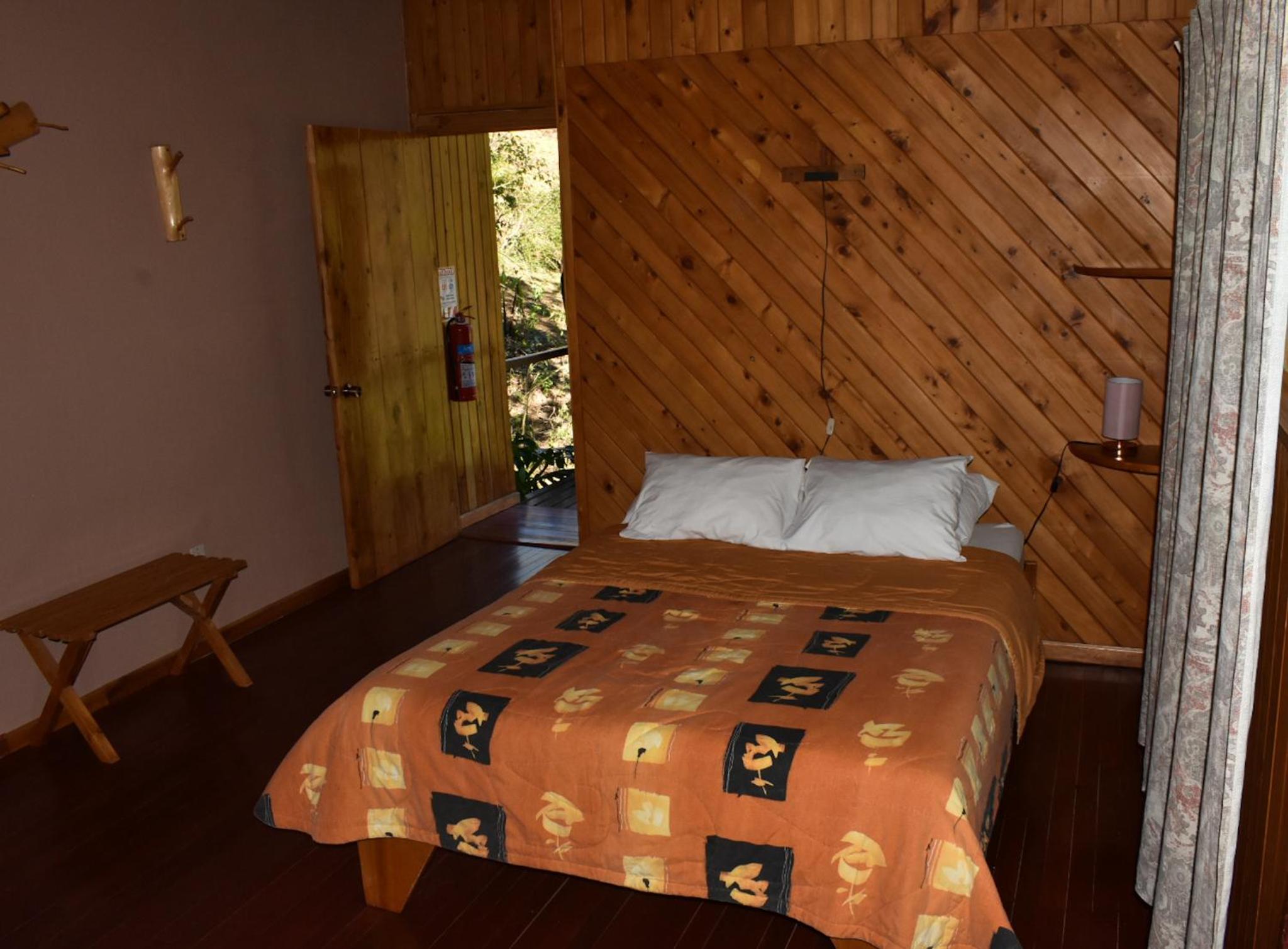 El Toucanet Lodge & Restaurante