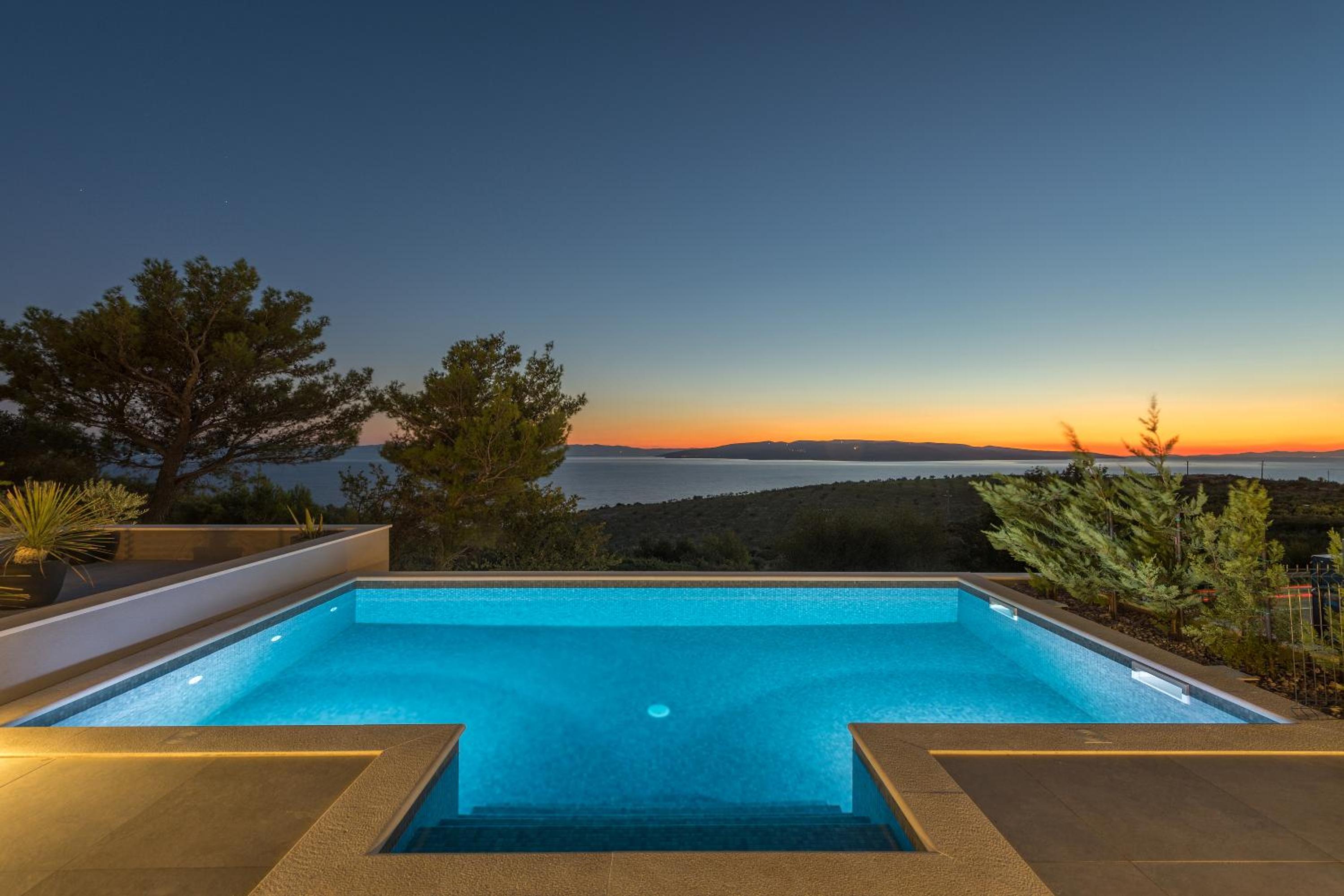Villa Kuk with heated salt water pool - Makarska view 5