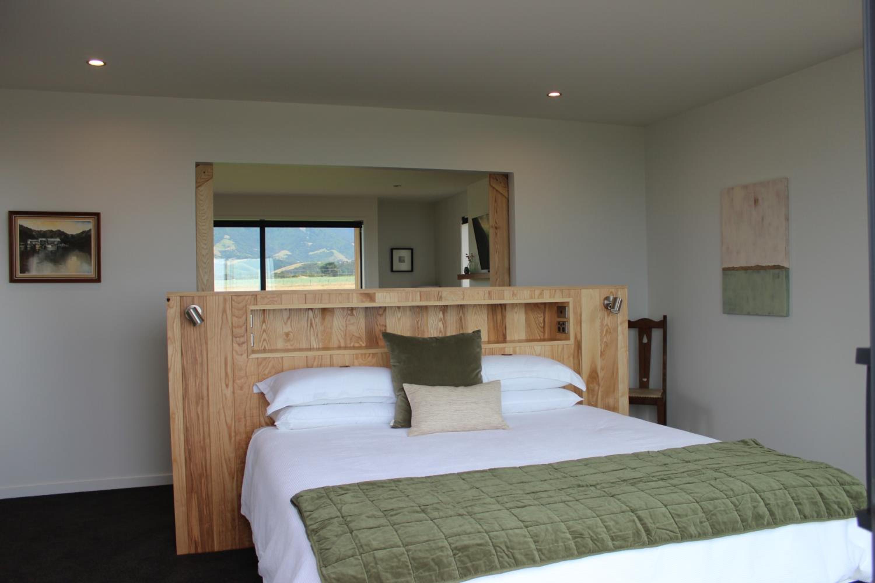 Glenburn Coastal Retreat