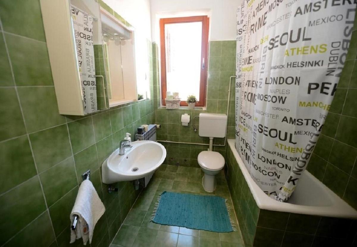 Apartments Ankica - 150 m from beach view 2