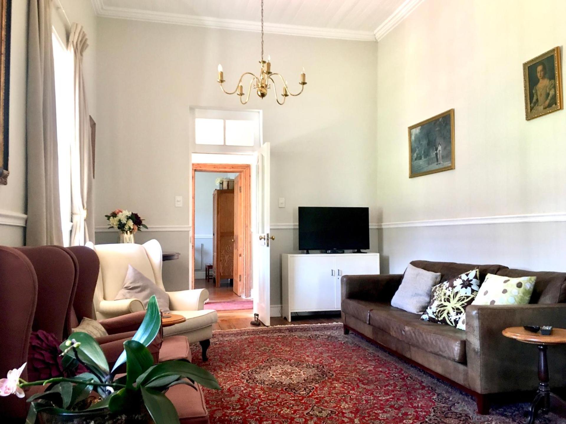 John Montagu Accommodation