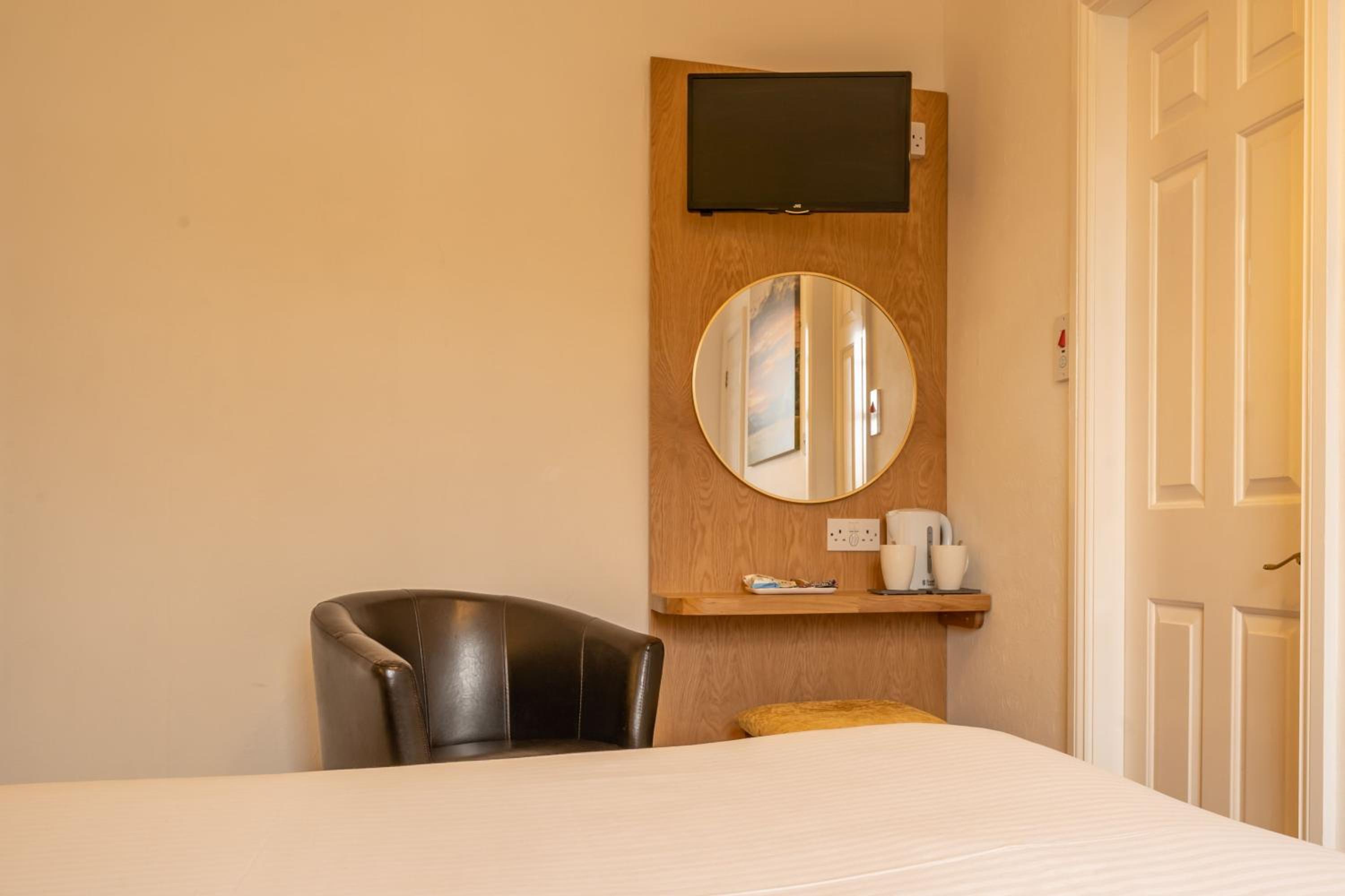 Briscoe Lodge view 5