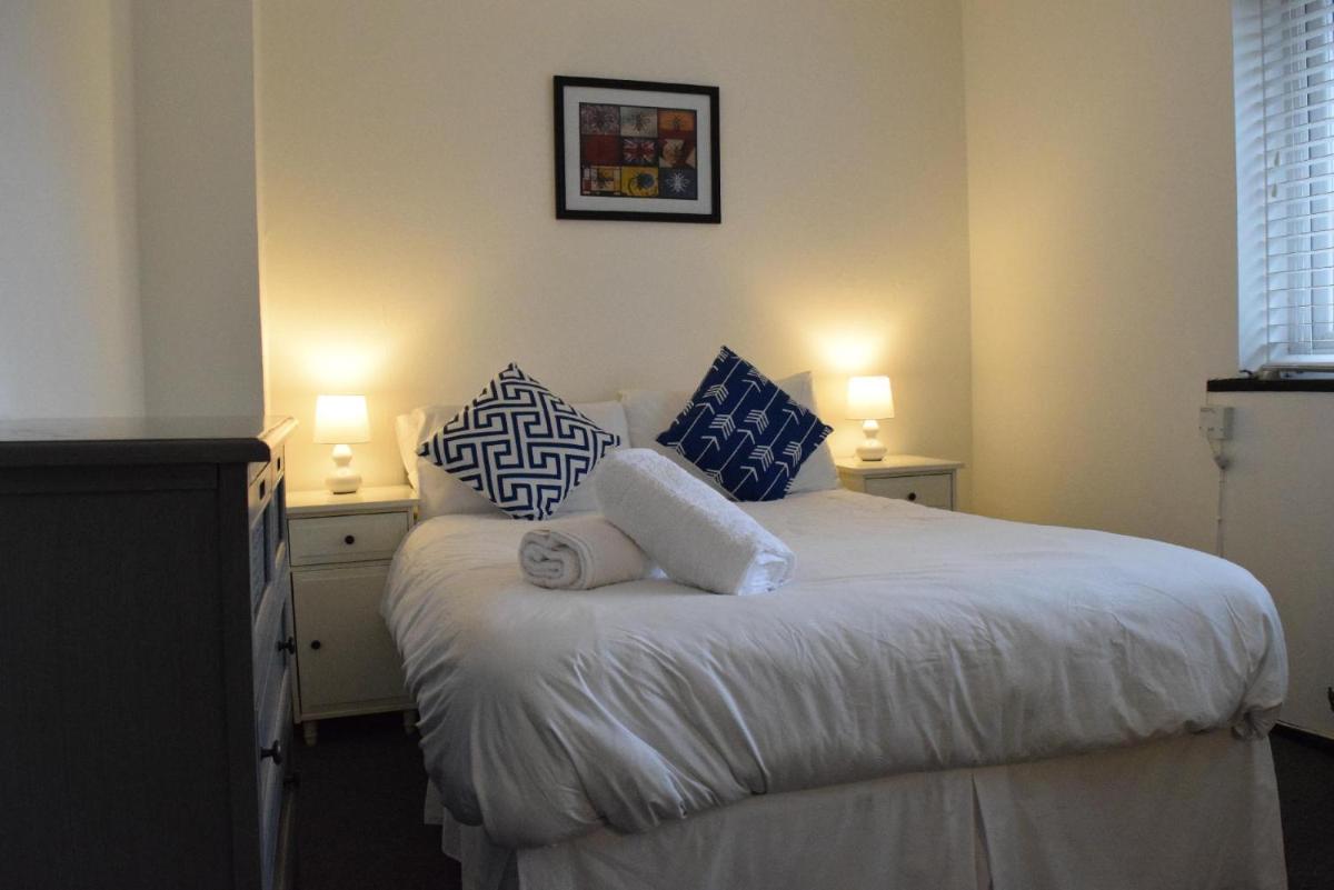 Modern & Central home 2BD Flat! - Manchester! view 2