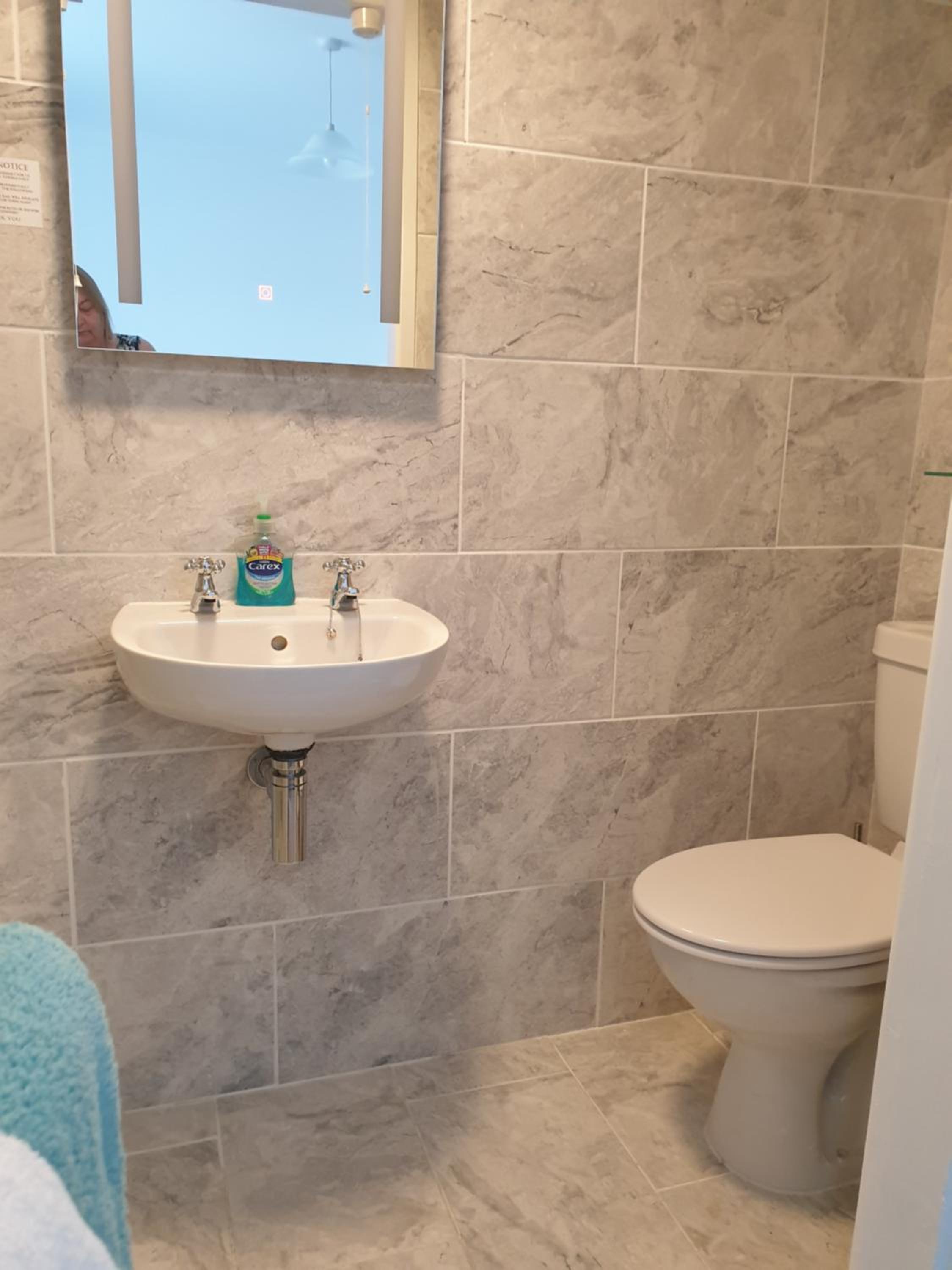 Photo 18