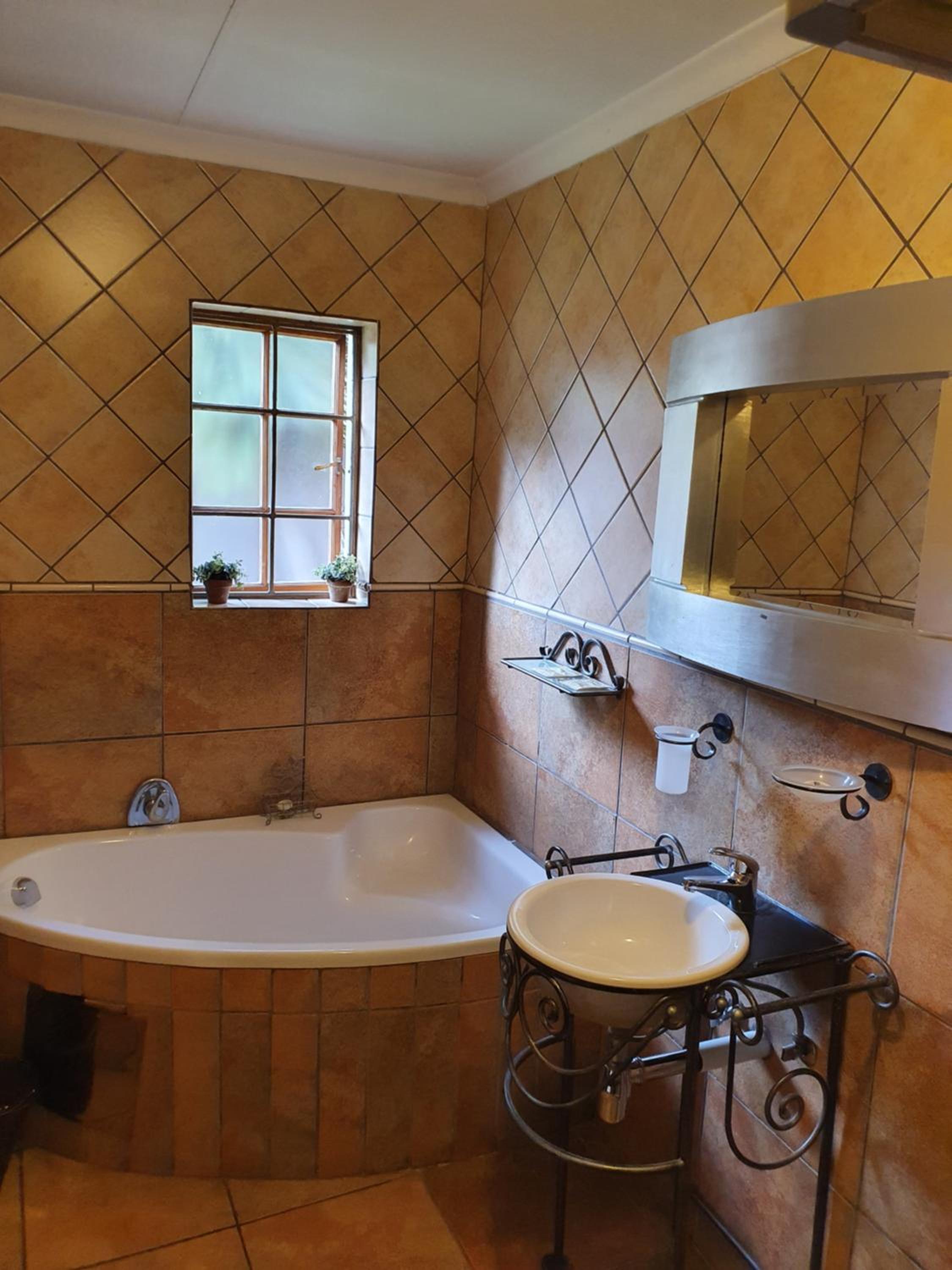 7th Street Guesthouse