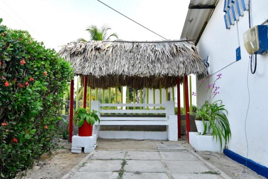 Cabañas Los Juanchos Coveñas