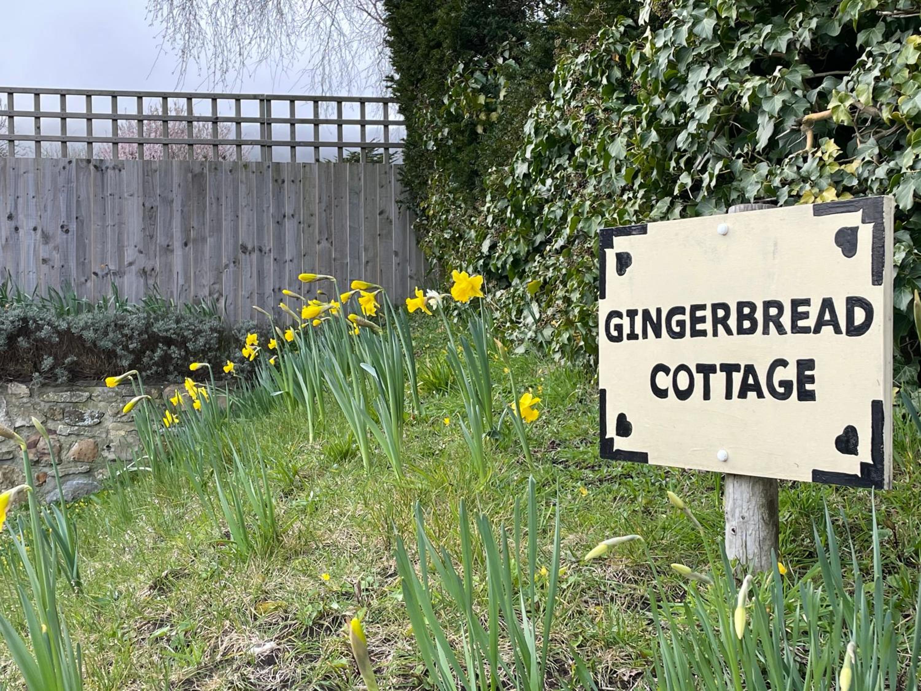 Gingerbread Cottage view 4