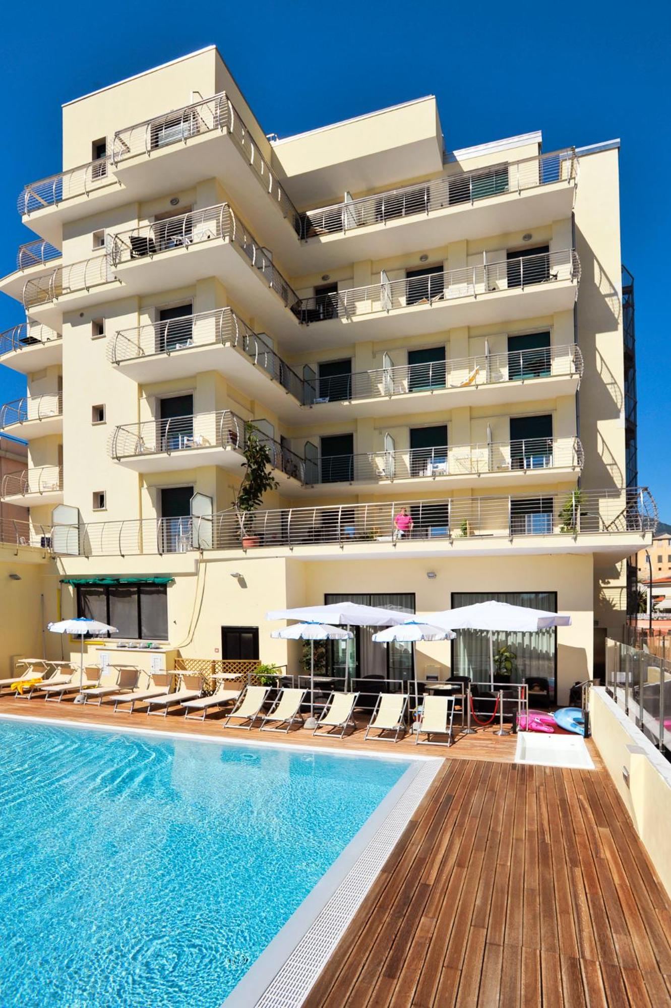 Hotel Excelsior Hotel E Appartamenti