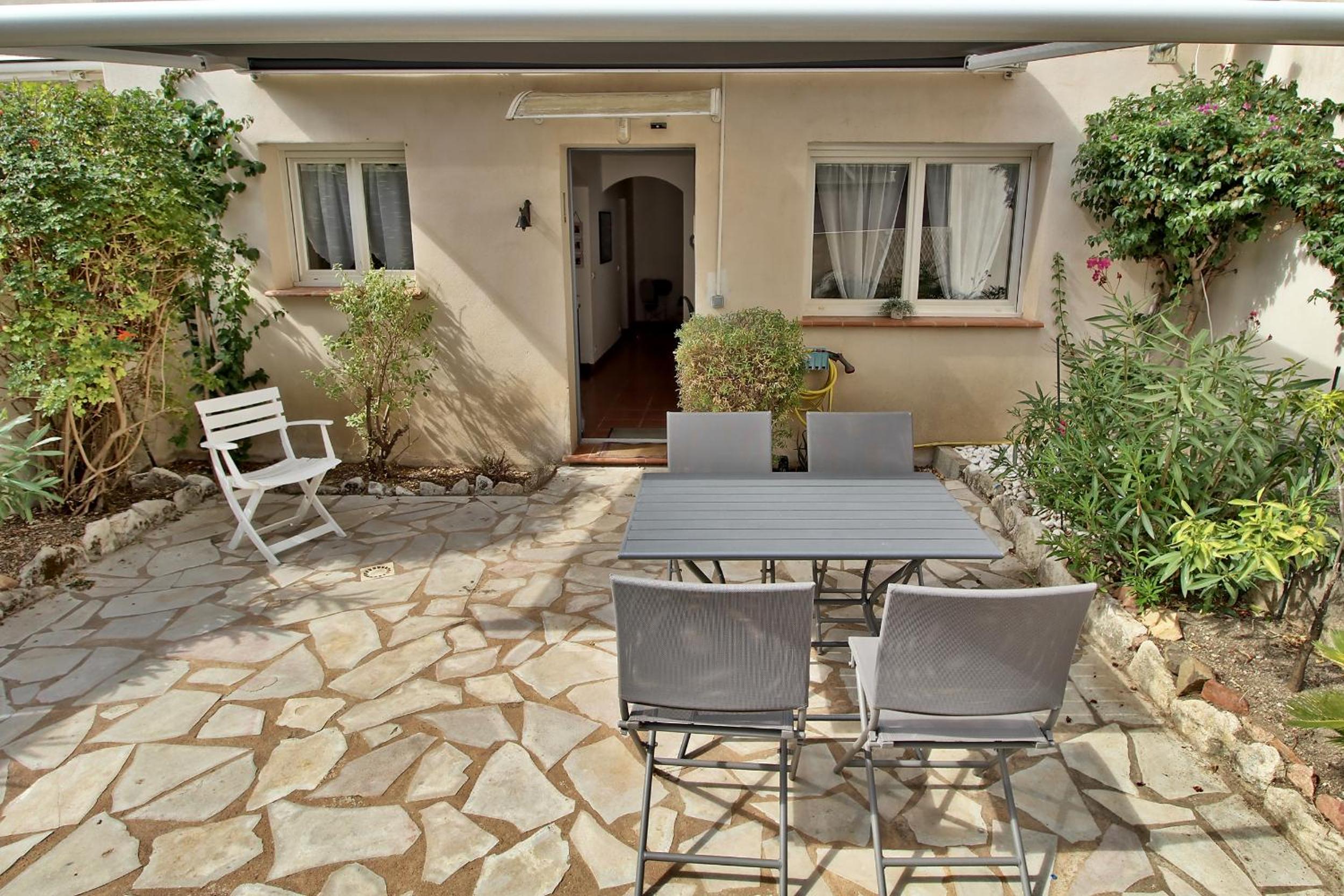 Appartement T2 Prunello By Intendance Excellency view 2