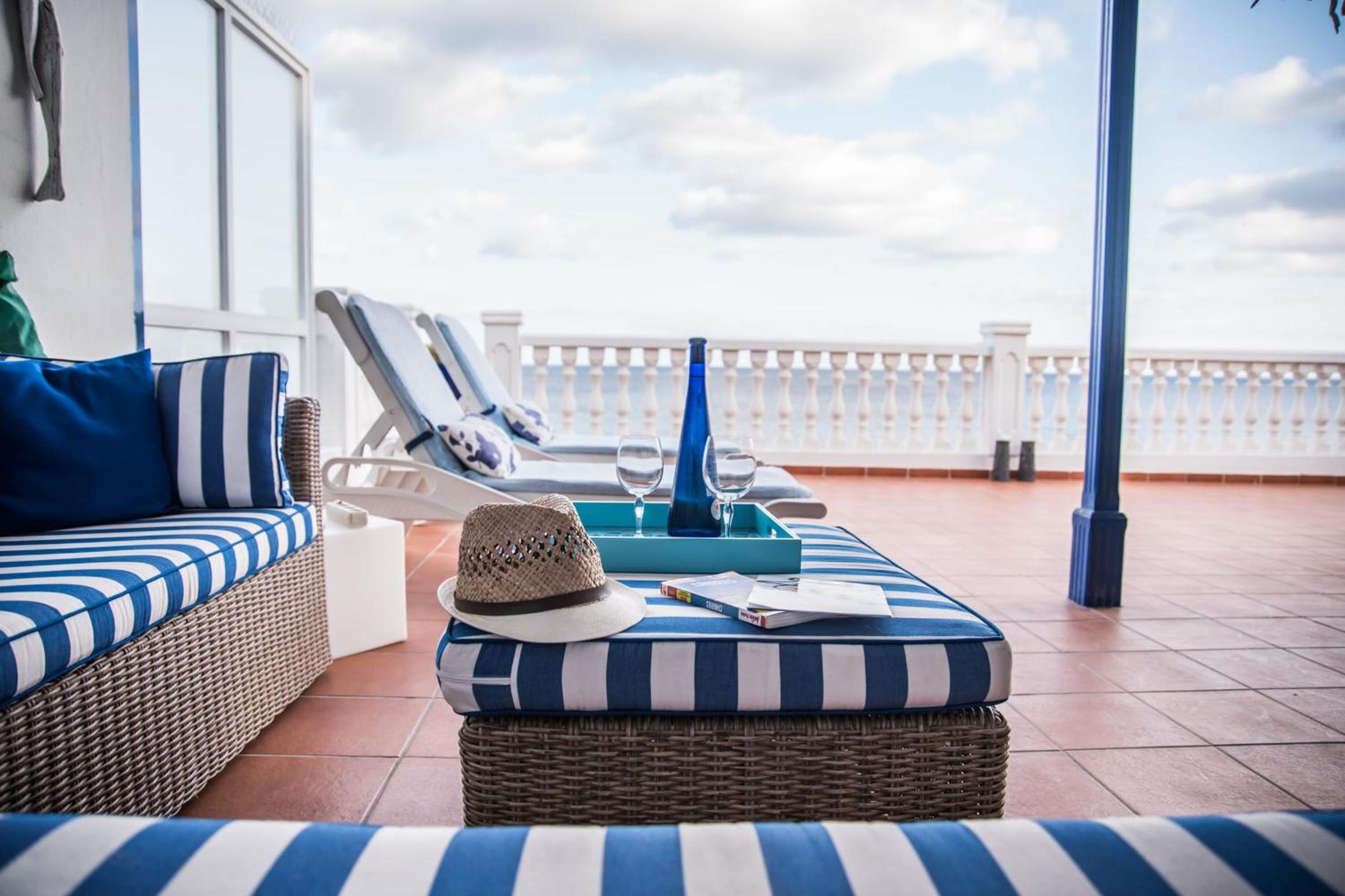 Seaview Coastal Home on front line with amazing sea views and large terrace view 5