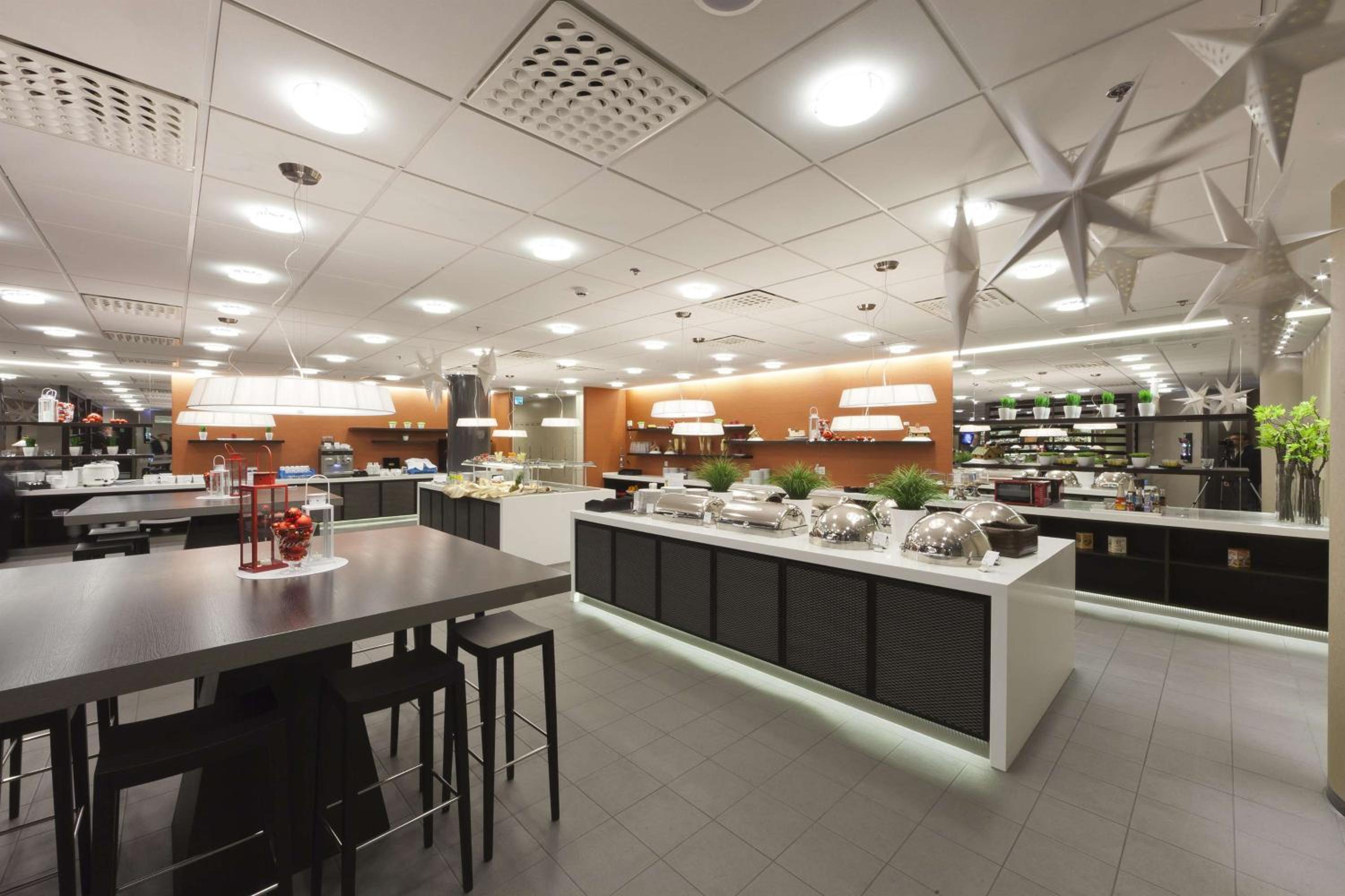 Turku Vacations - Scandic Julia - Property Image 1