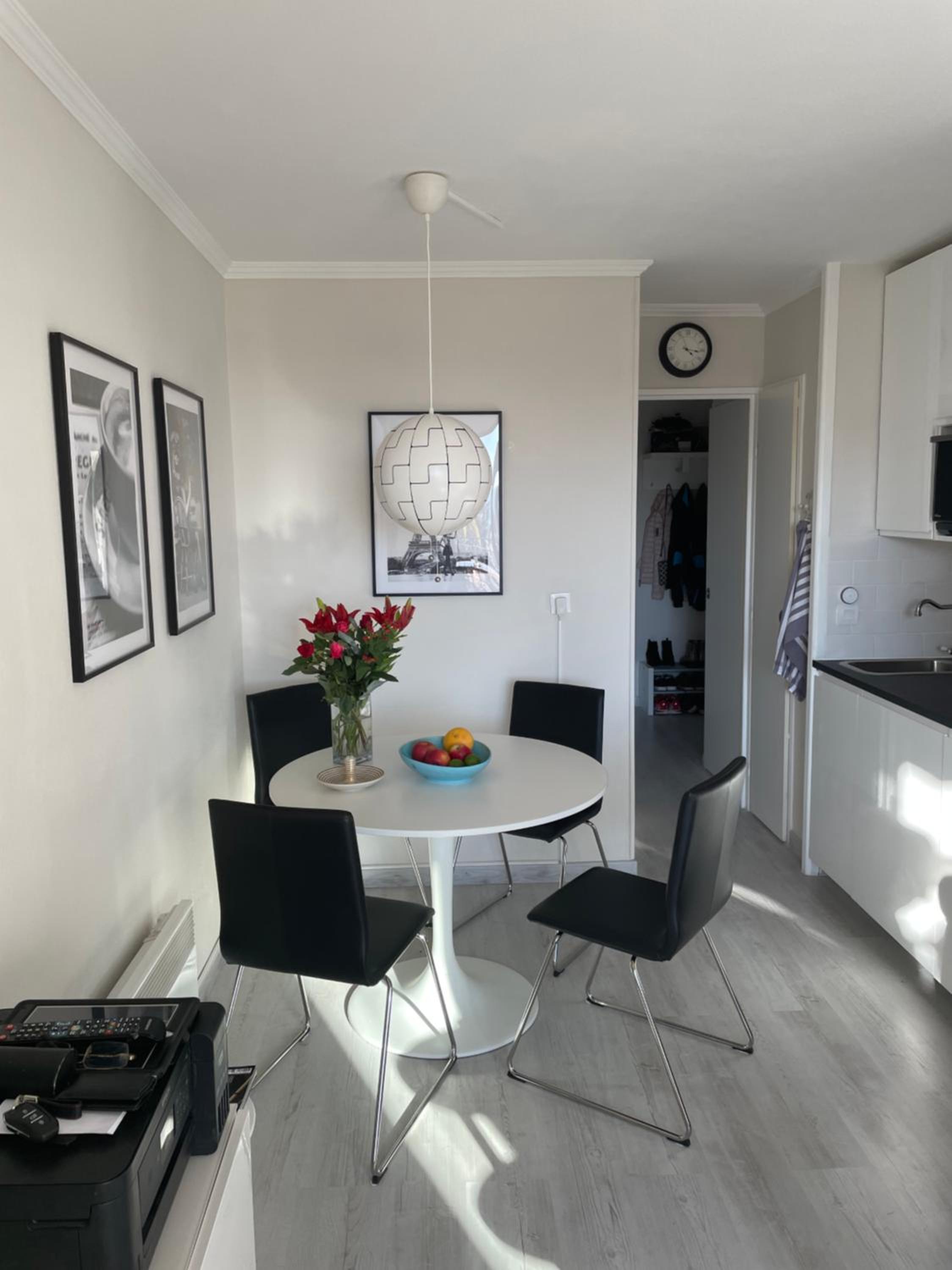 Hotel Nyrenoverad lägenhet med havsutsikt - Image 1