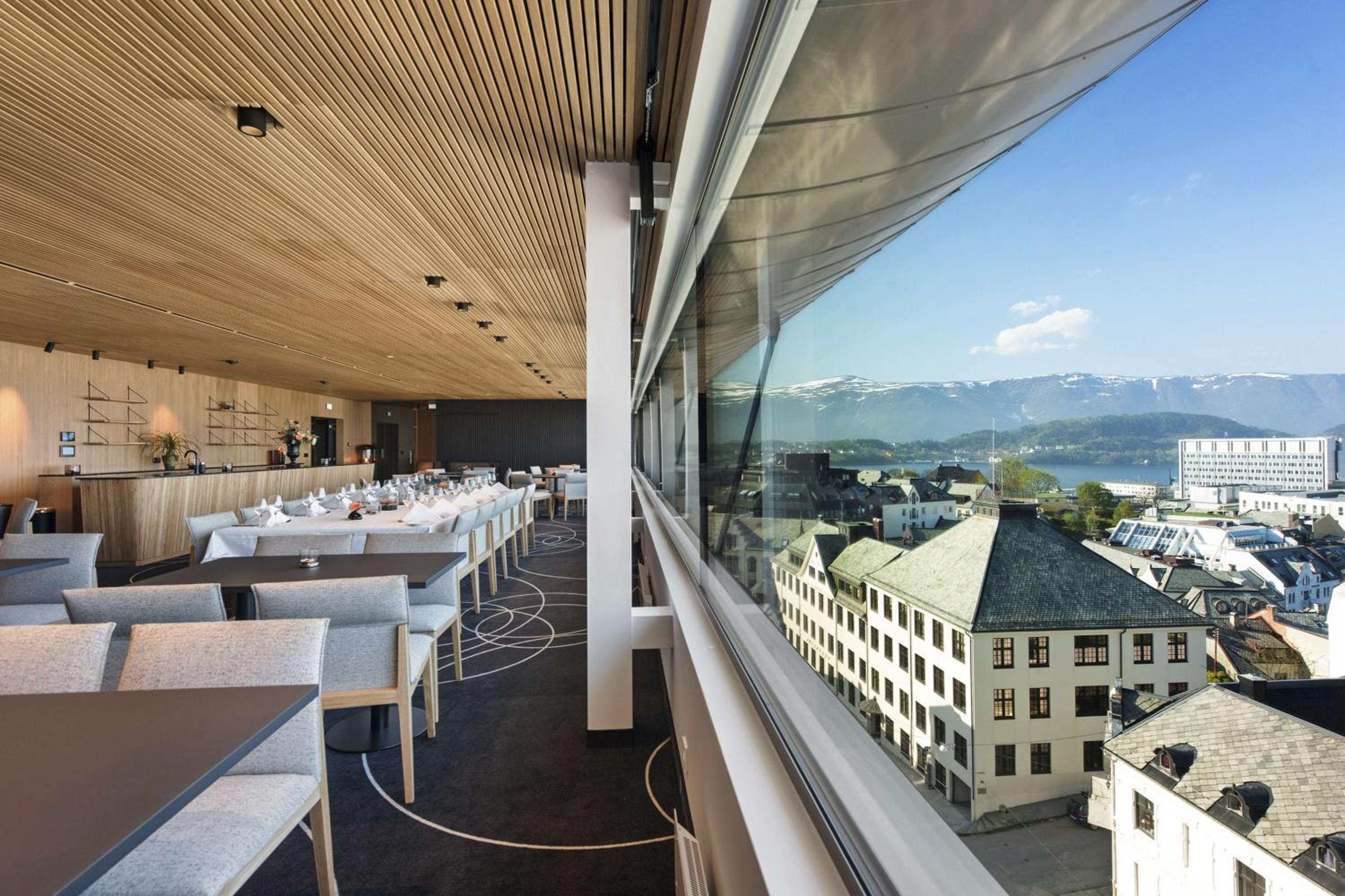 Alesund Vacations - Scandic Parken - Property Image 3