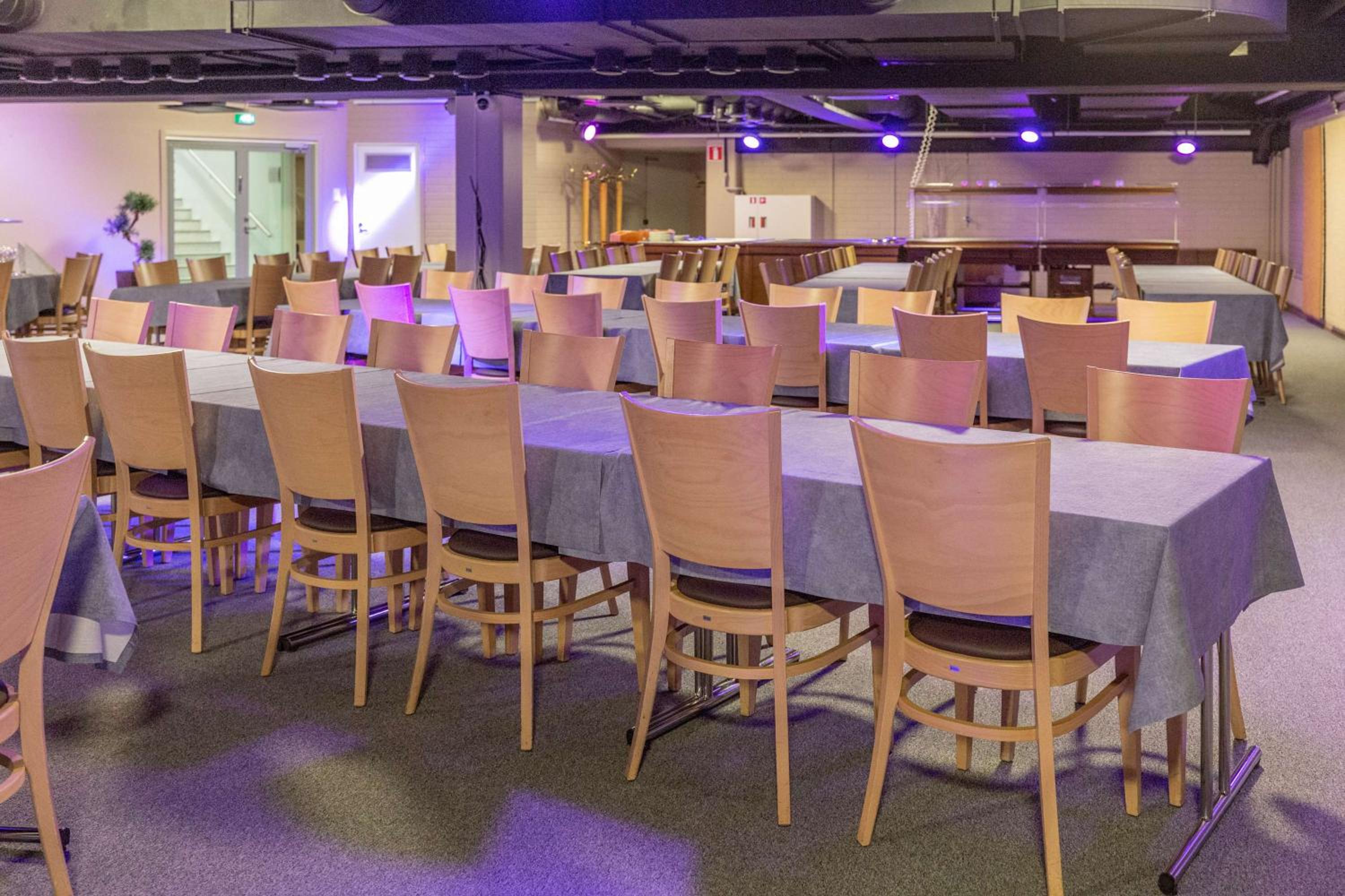 Vantaa Vacations - Scandic Helsinki Aviacongress - Property Image 1