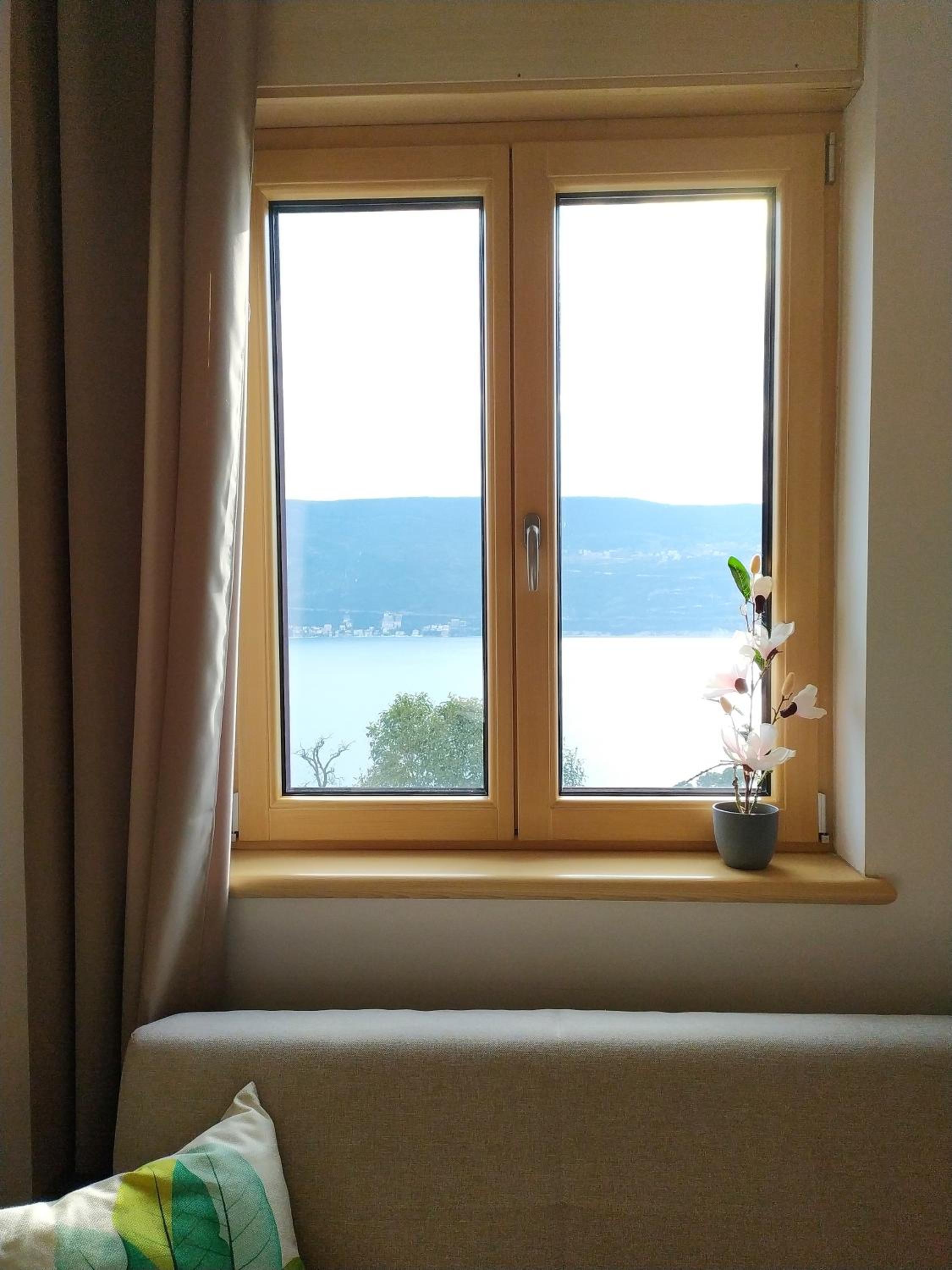 Sunny Bay Apartments