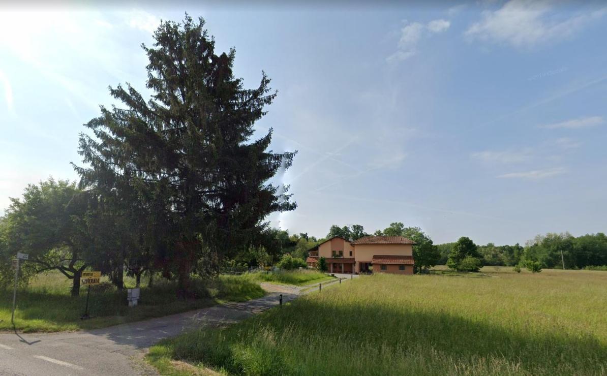 Cascina in Alto Piemonte / Piedmont countryhouse view 2
