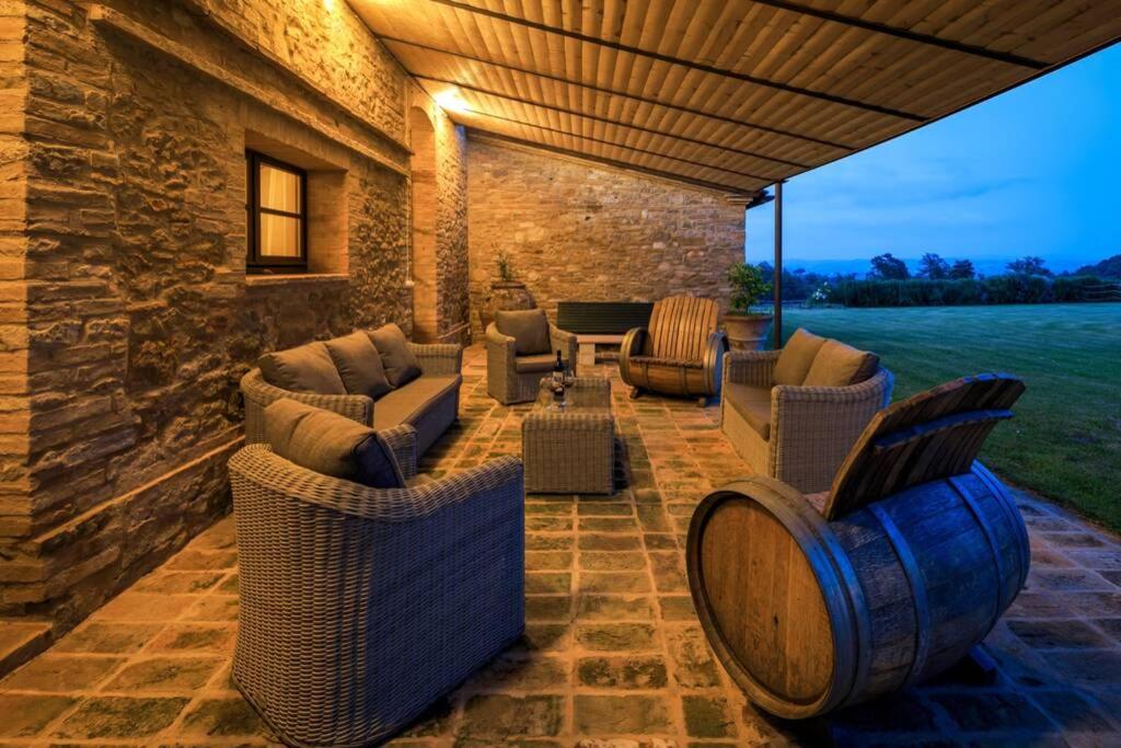 Podere Maiano - Private pool villa with spa
