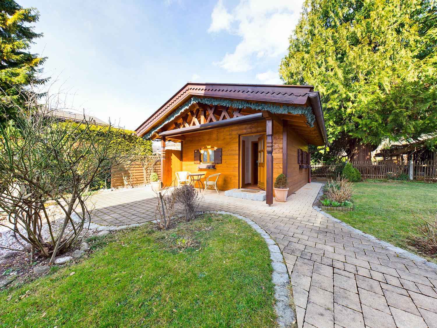 Tiny-Chalet