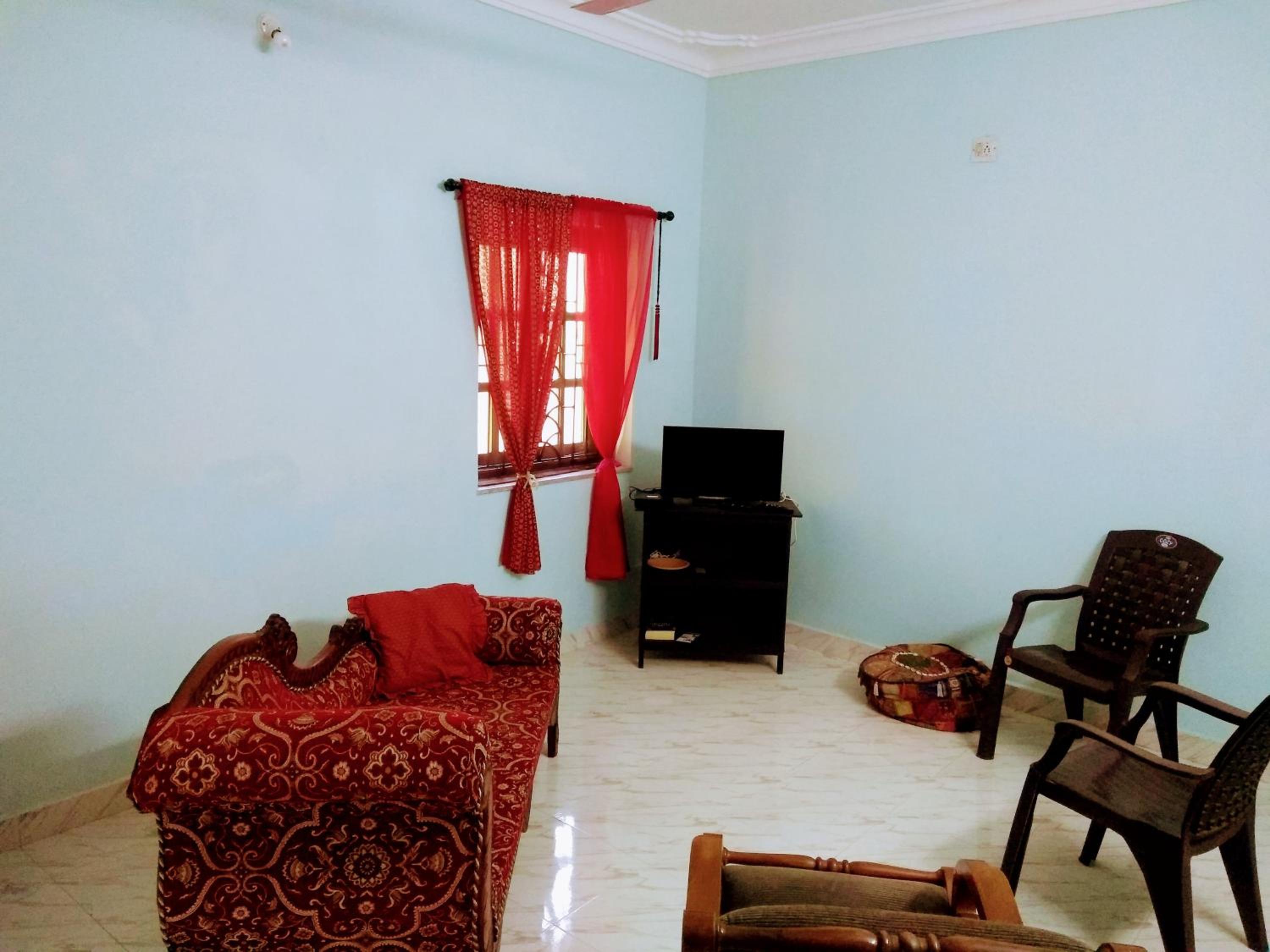 Sunrise Apartment