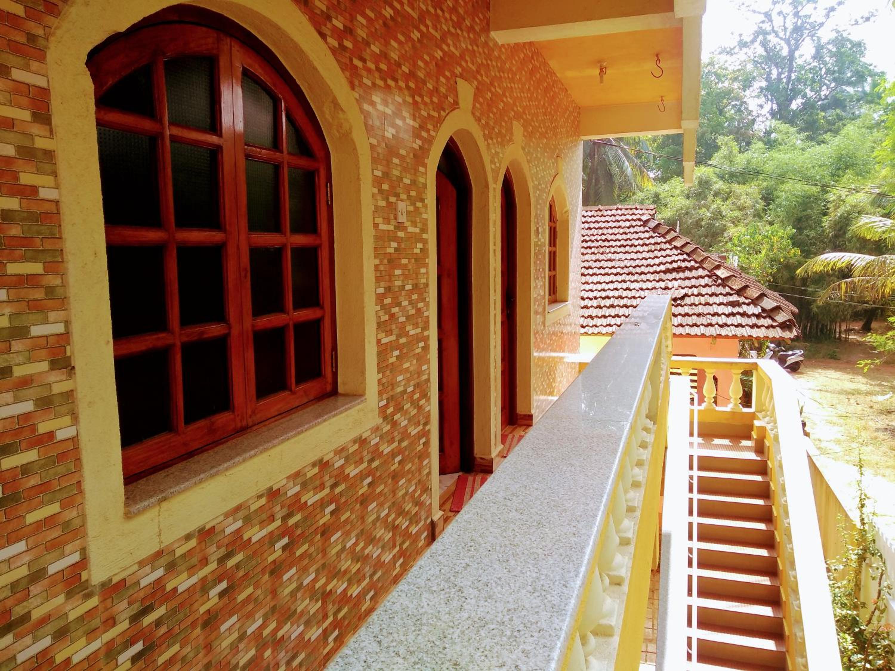 Sunrise Apartment