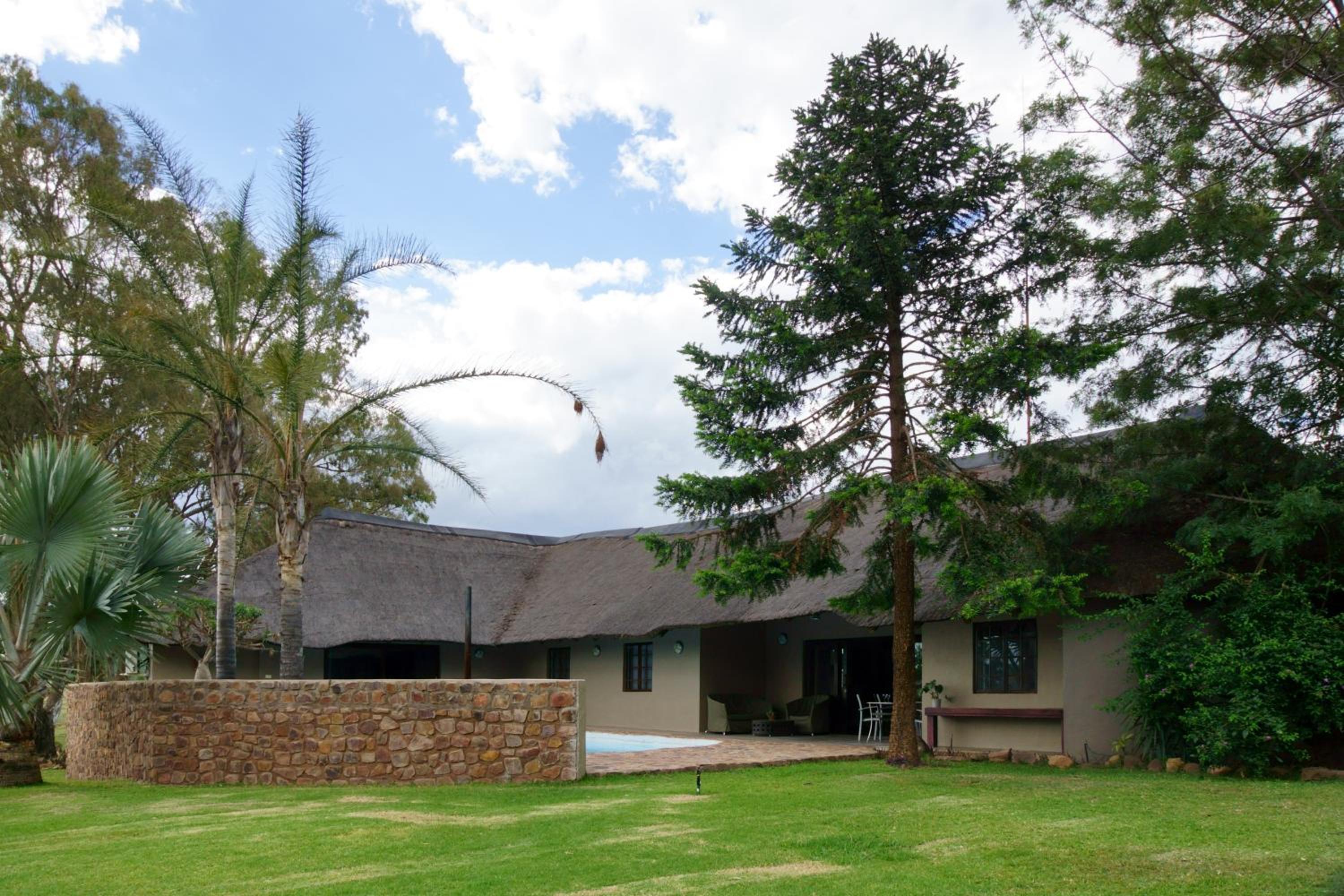 Thaba Pitsi Safari Lodge view 4