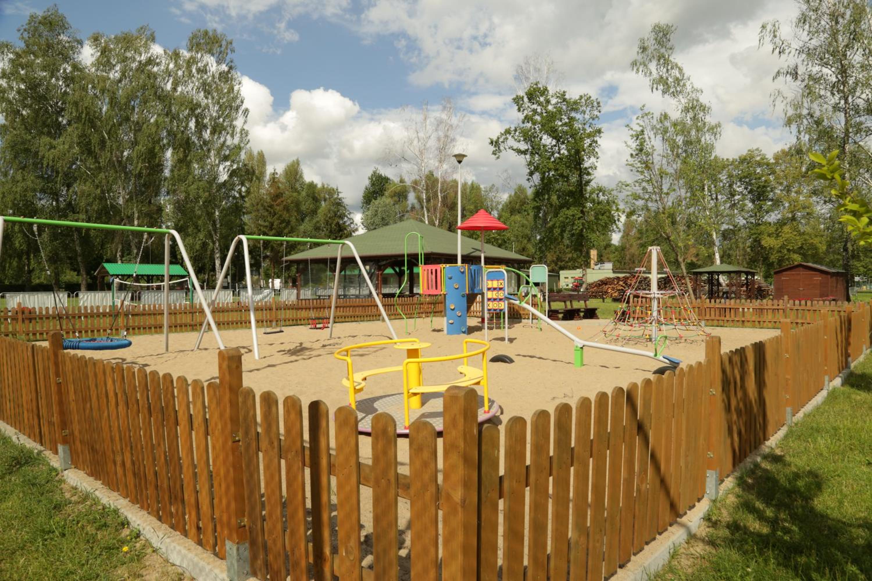 Camping Oaza Błonie Kórnik Domki Standard Plus - 3 pokoje, photo 9