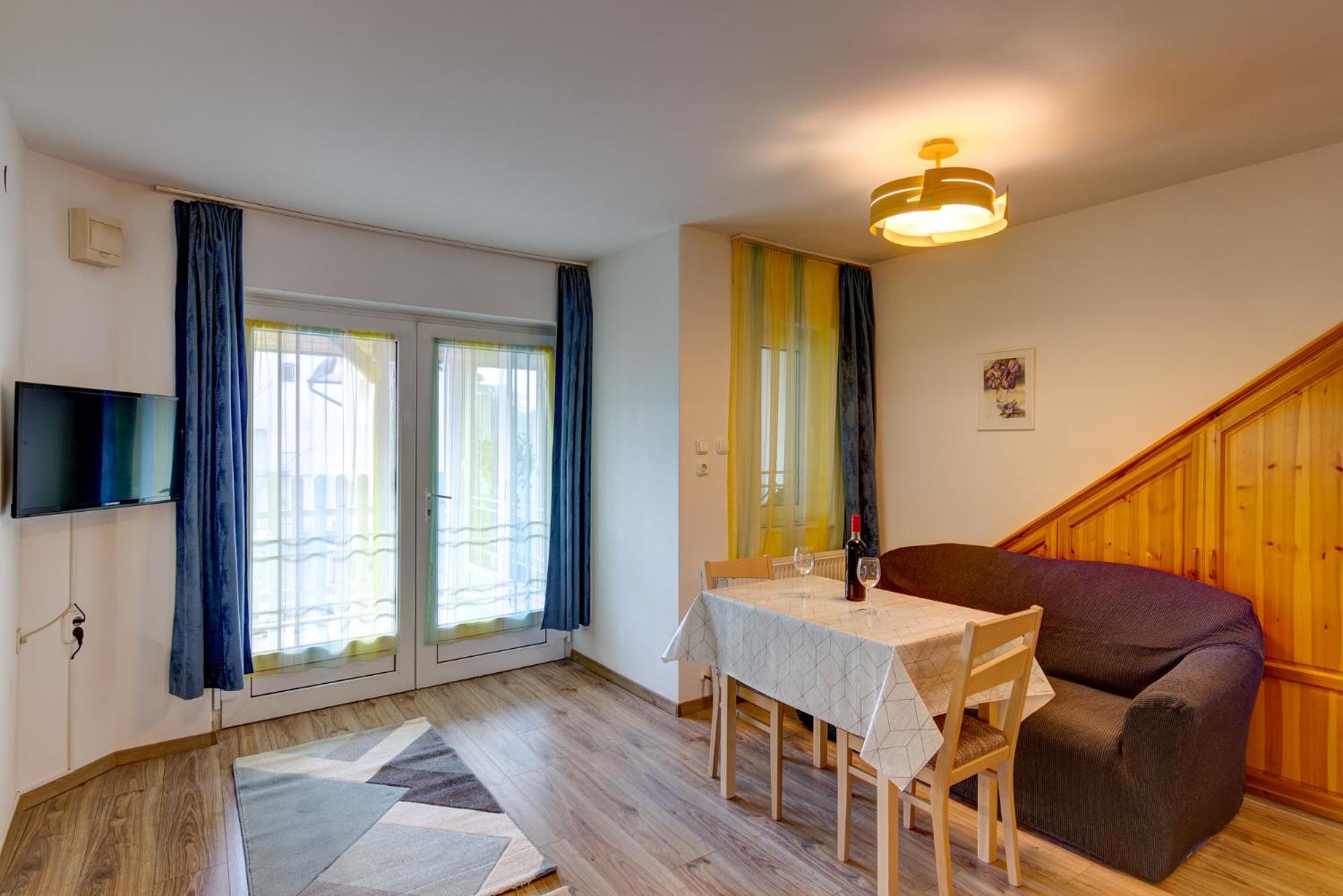 Gyapay Apartman Hévíz view 4