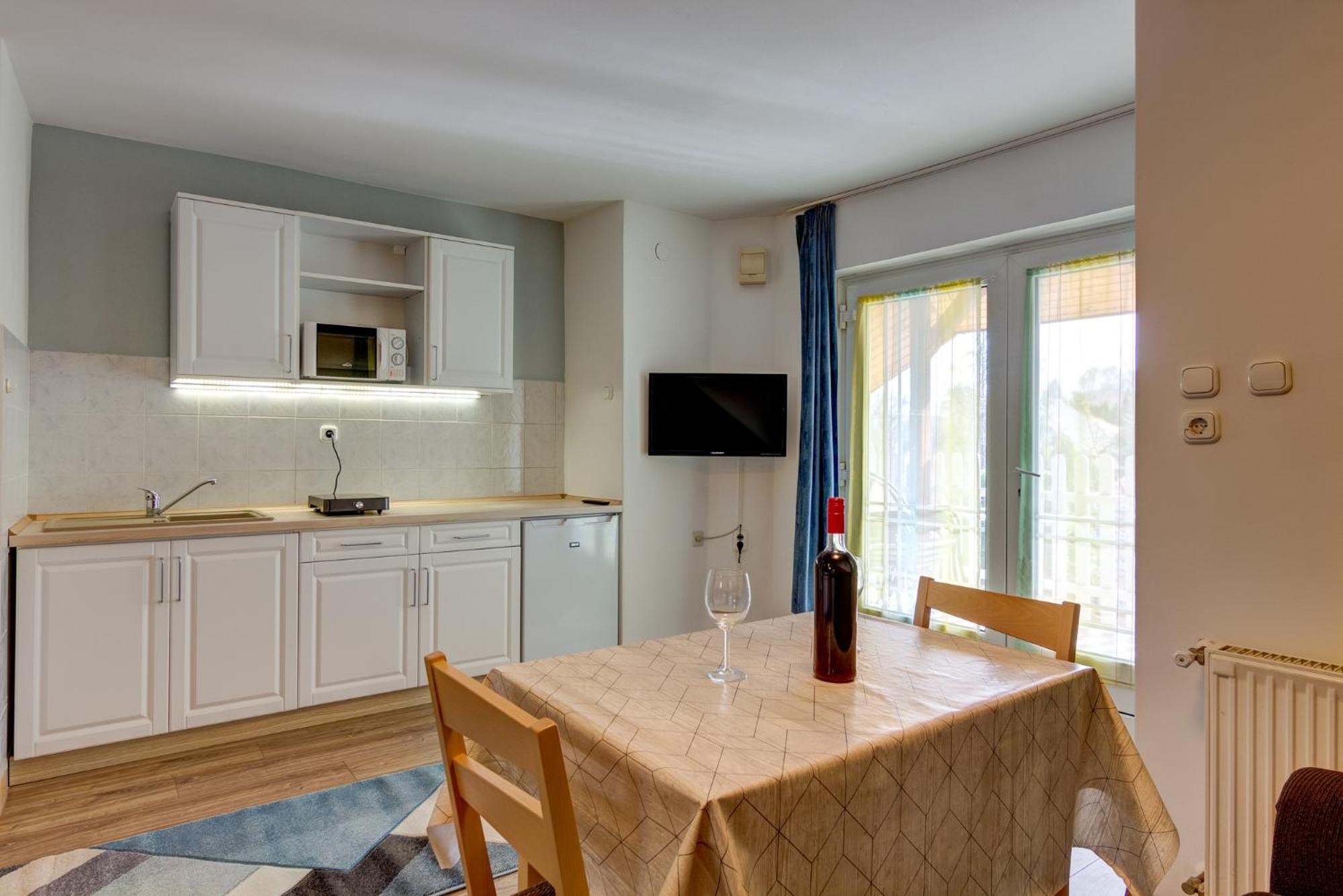 Gyapay Apartman Hévíz view 2