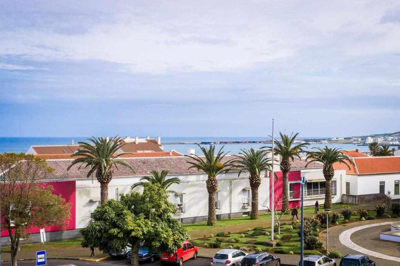 Downtown Praia da Vitória (AL) view 5
