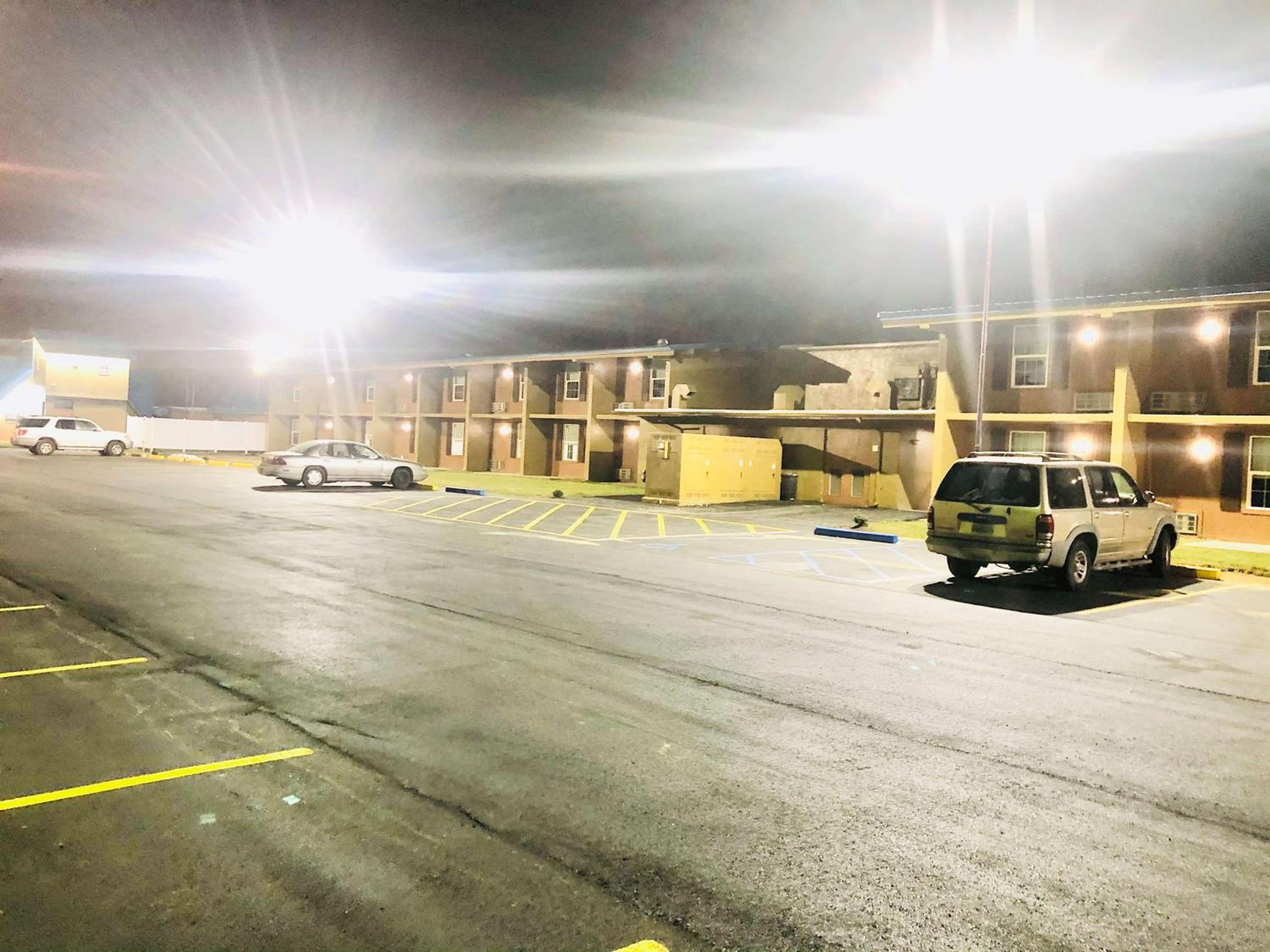 Econo Lodge Montgomery South I-65 view 4
