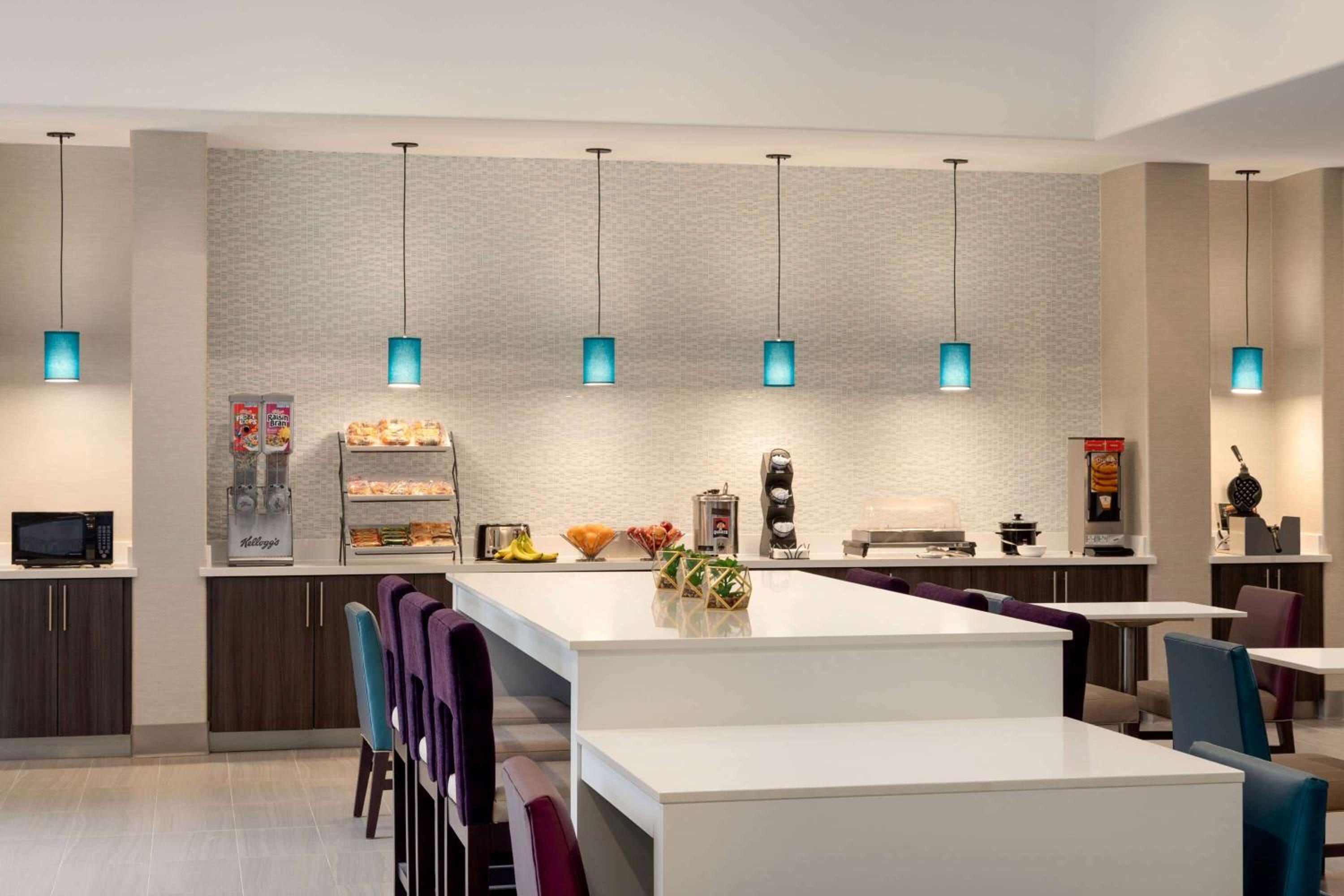 Longview Vacations - La Quinta by Wyndham I-20 Longview South - Property Image 6