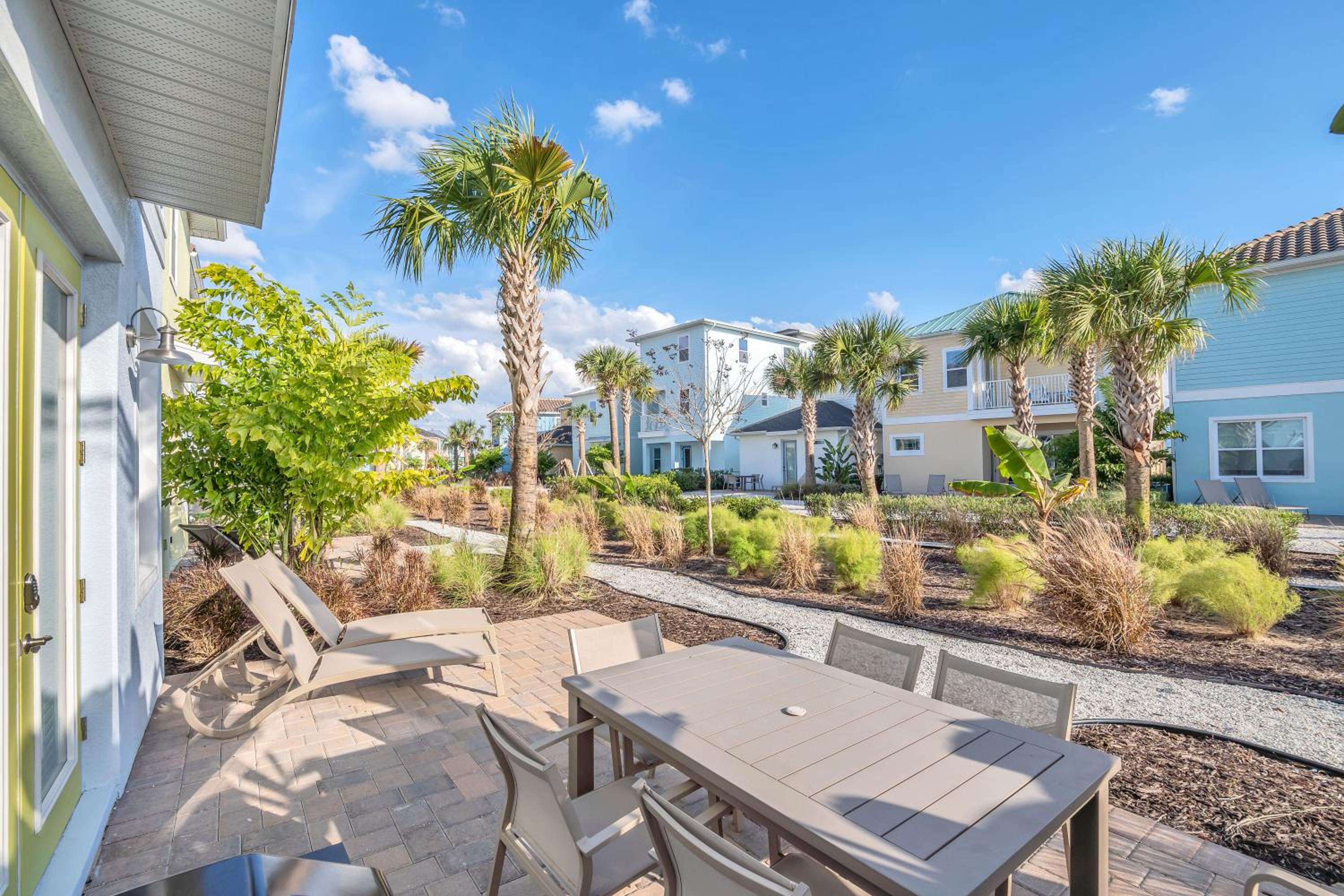 Gorgeous Margaritaville Cottage wPrivate Patio