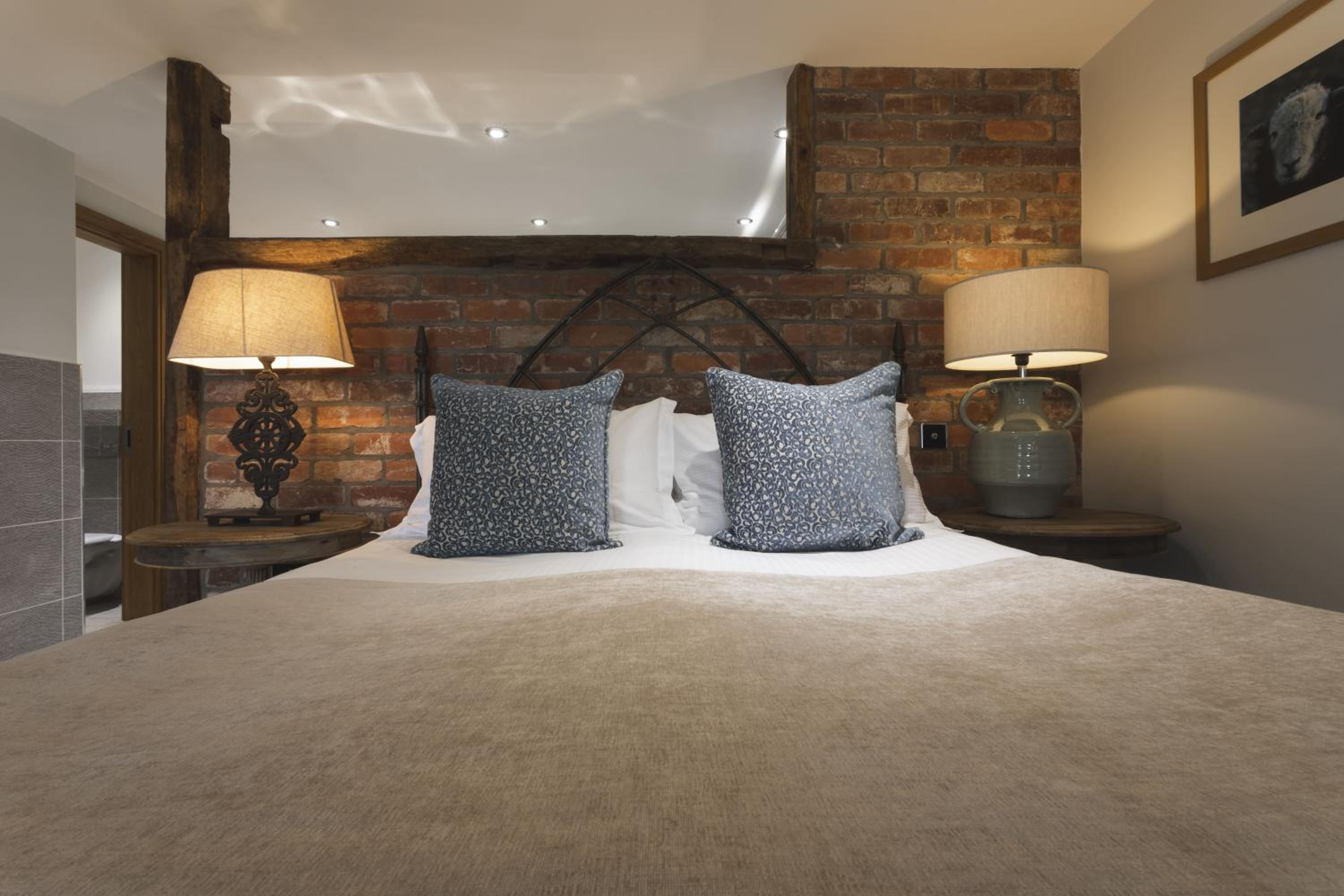Kendal Vacations - Lyth Valley Country House - Property Image 6