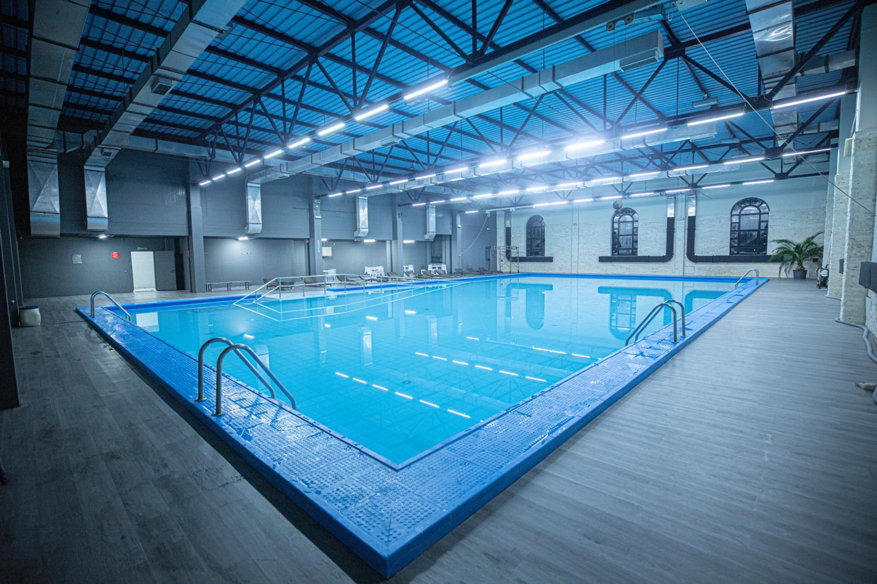 Cross Health Spa Center