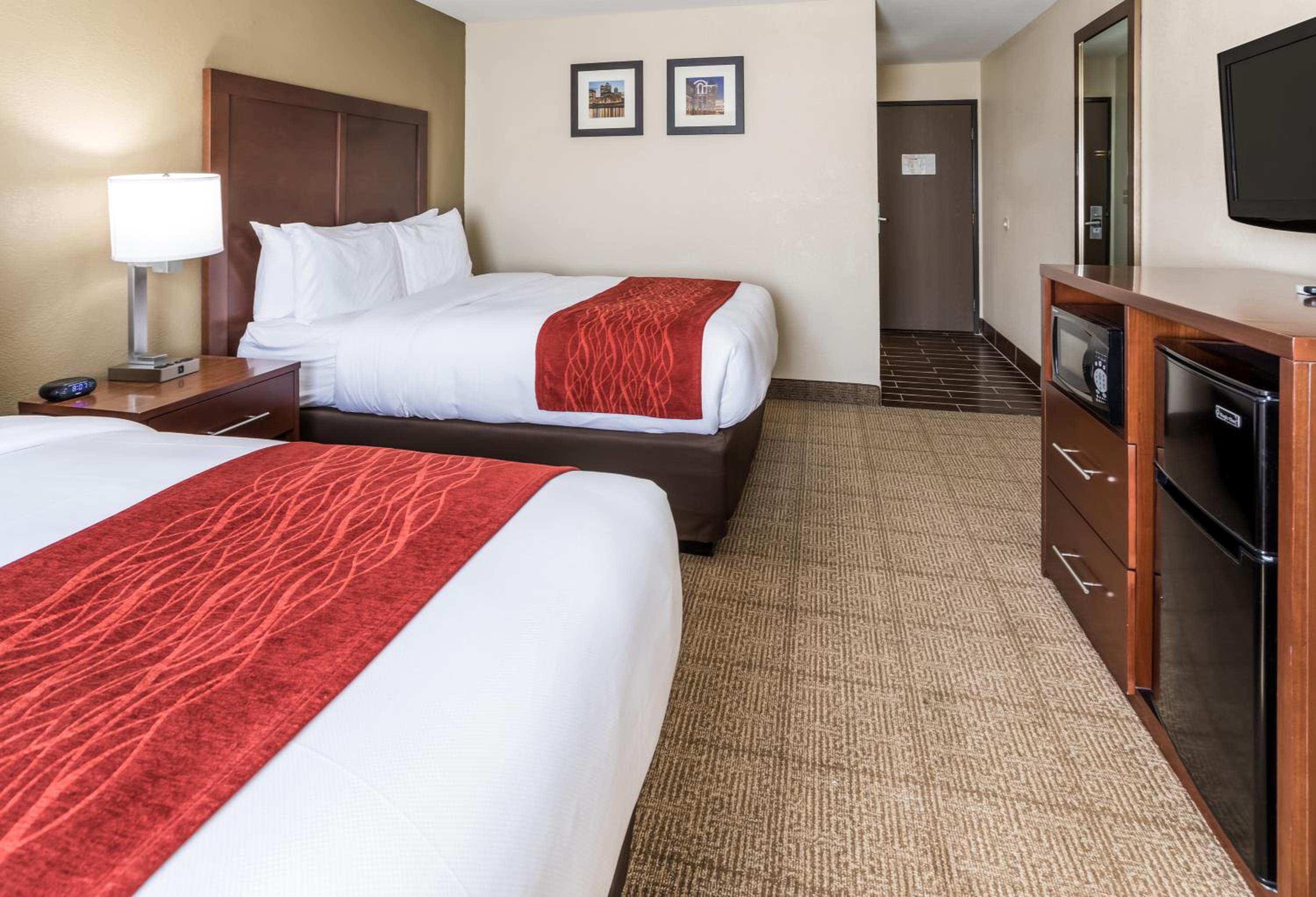 Comfort Inn Waukesha - Milwaukee West, Photo 28
