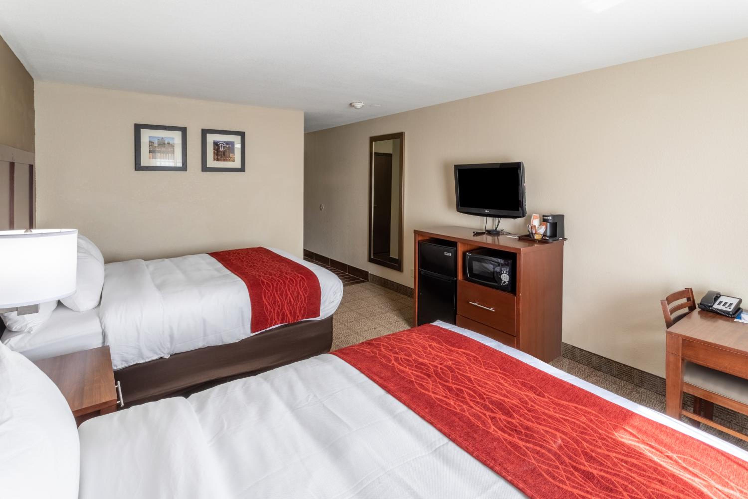 Comfort Inn Waukesha - Milwaukee West, Photo 22