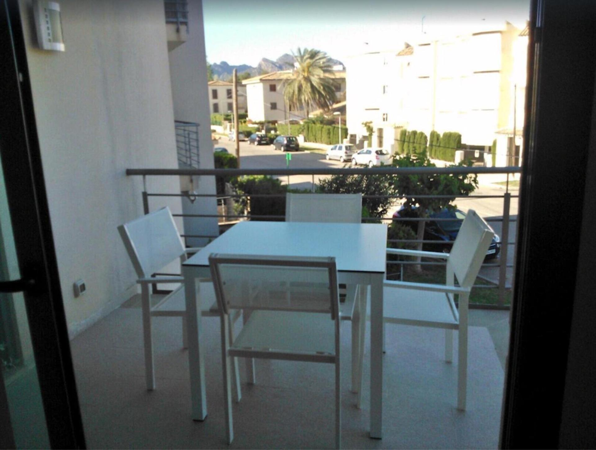 Apartamento Llenaire en Pollença — balance & terrace