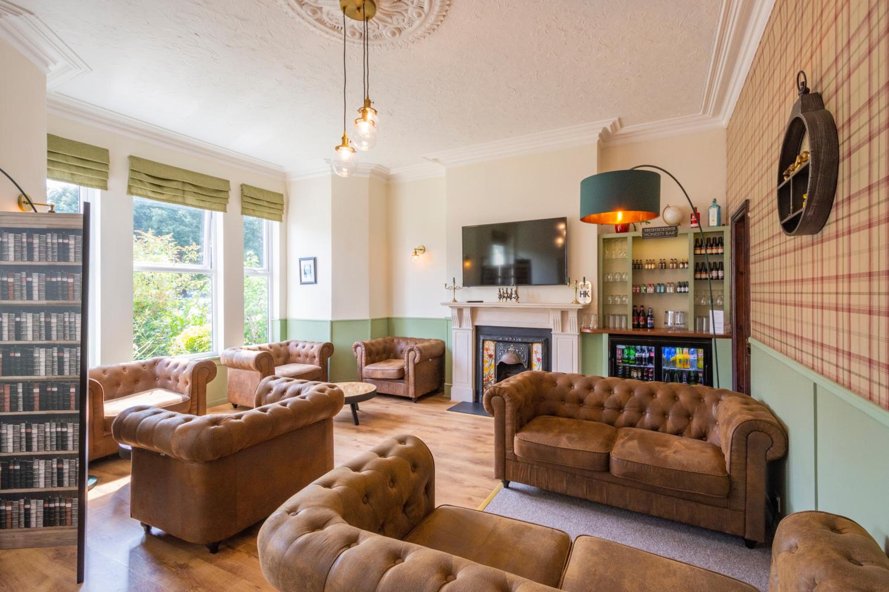 HK Rooms - Self Catering Rooms