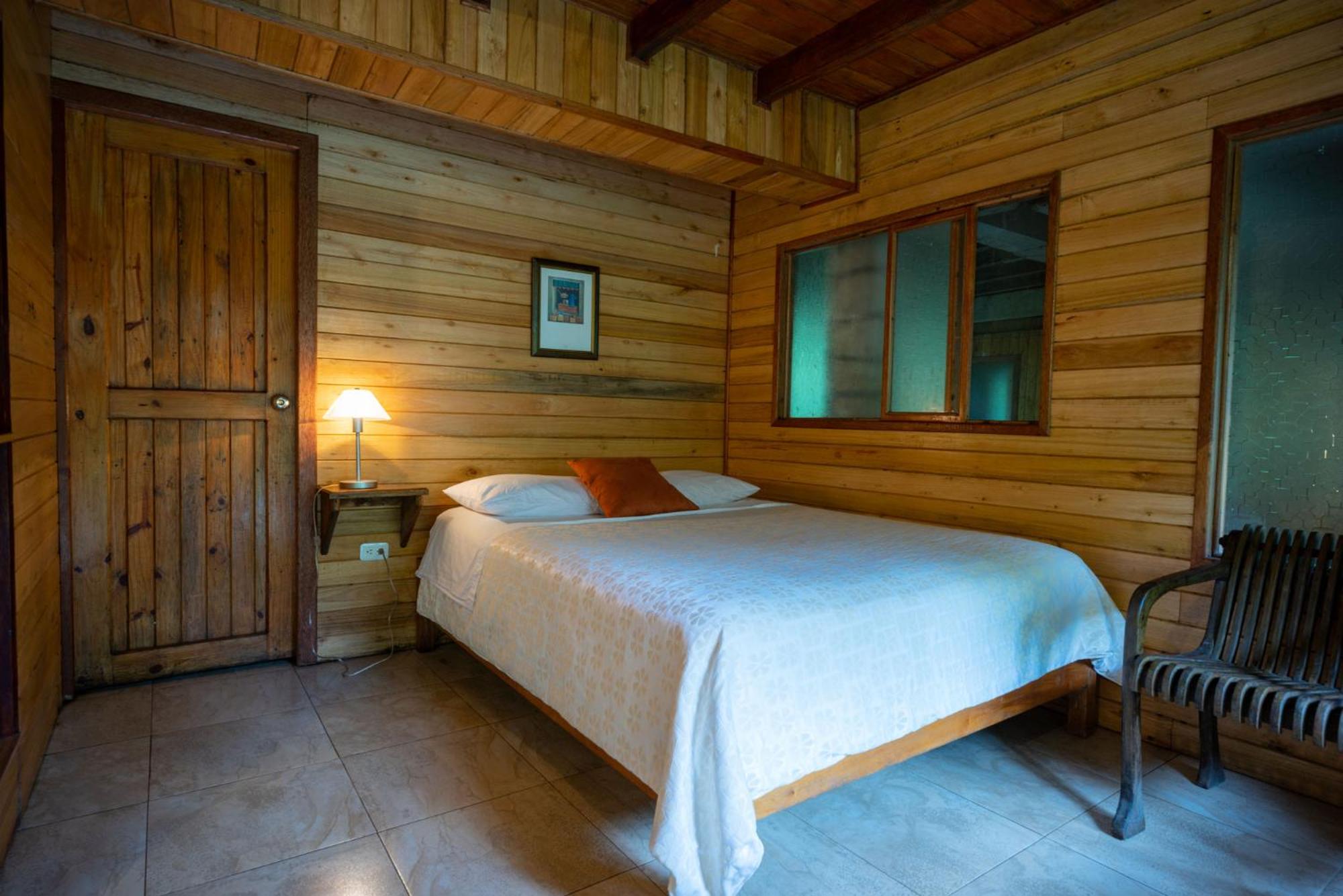 Mindo Lago Hotel Destino