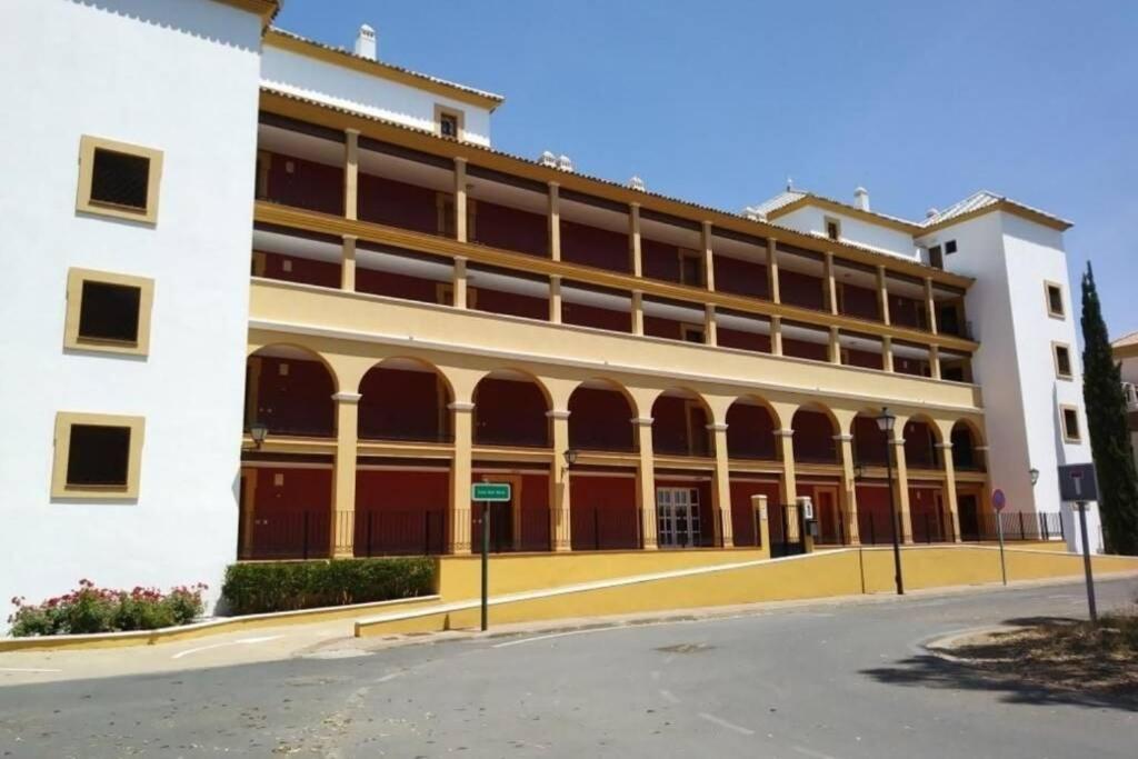 Apartamento T2, Urbanização Golf, Isla Canela view 4