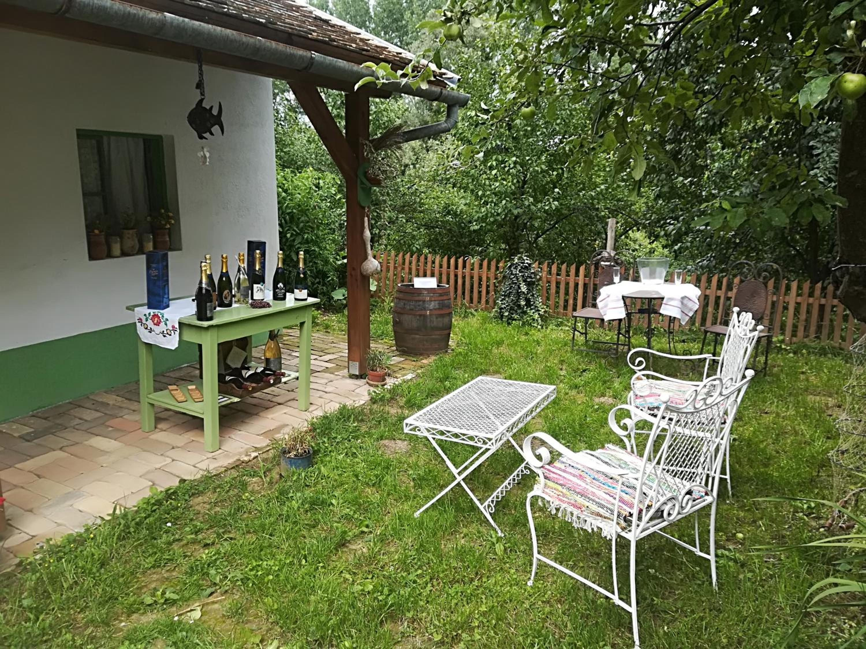 Ribarska kuća - Ilok ,tradicijska kuća-sobe view 5