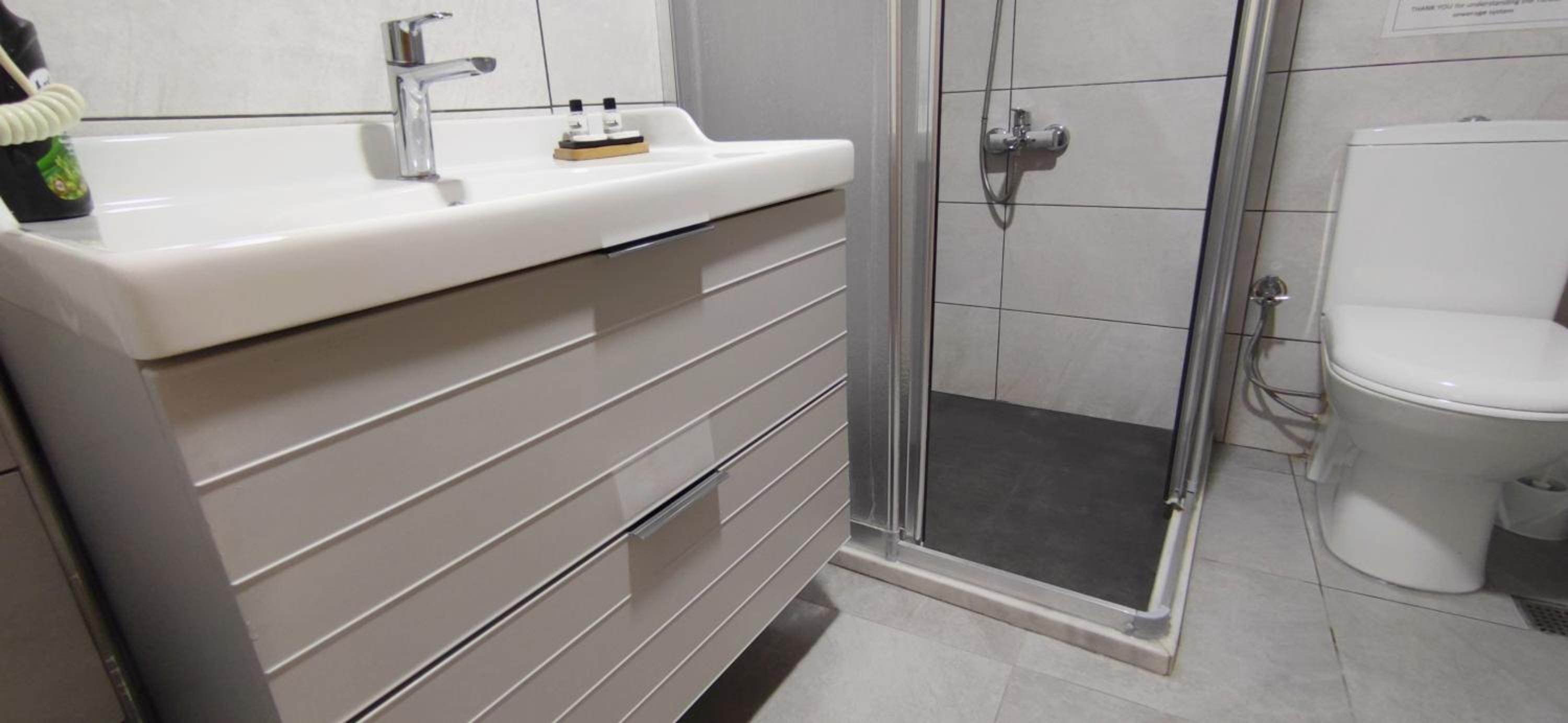 Marmara Guesthouse - Image 11