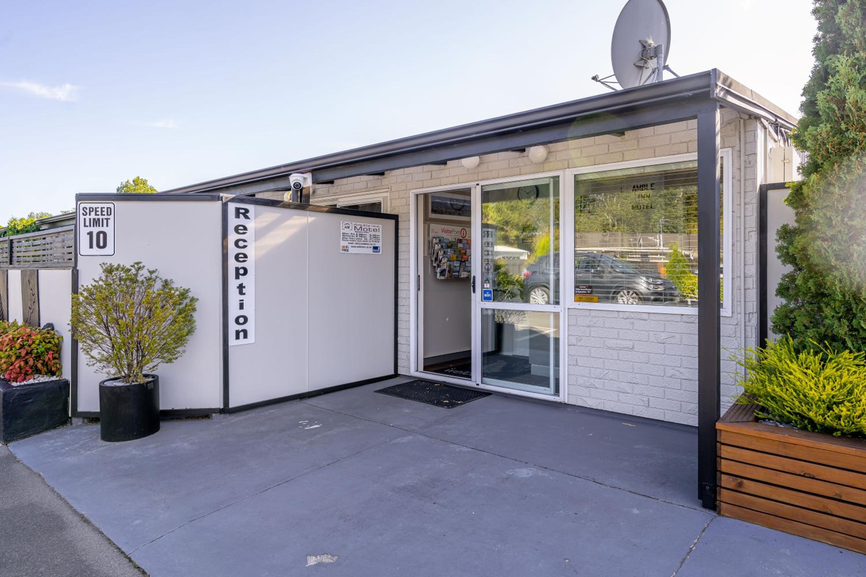 Amble Inn Motel