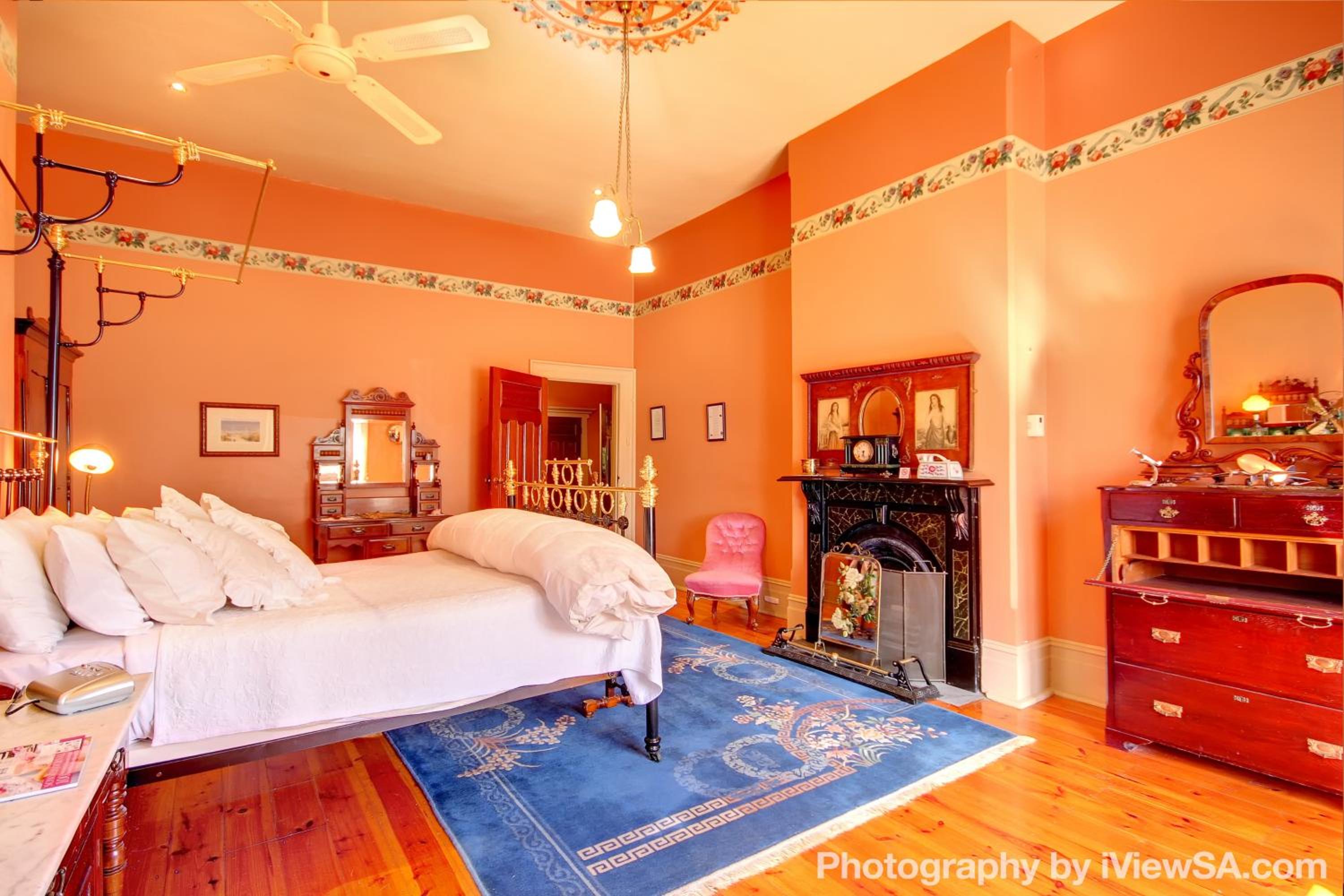 Buxton Manor - Image 3