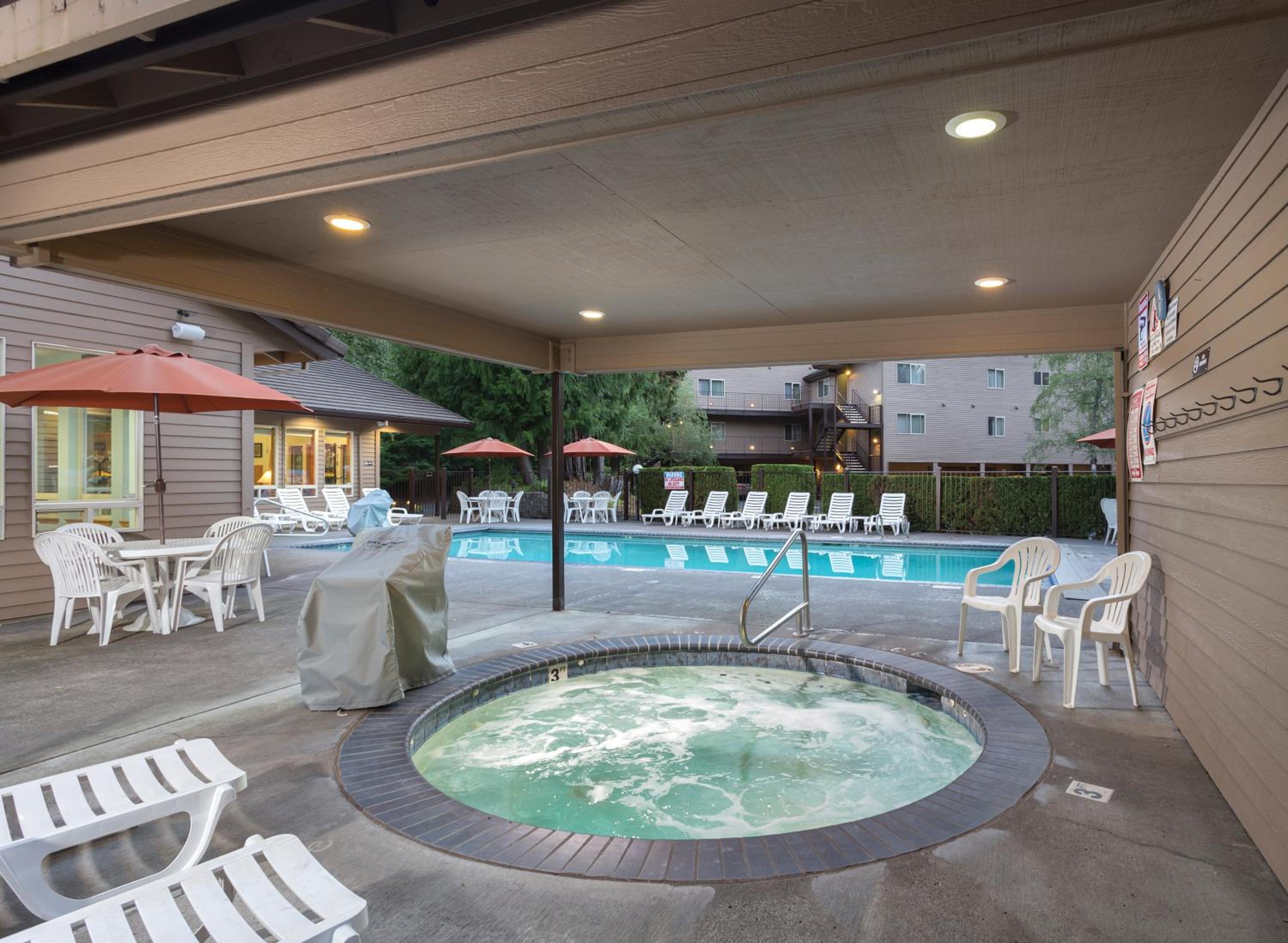 Whispering Woods Resort