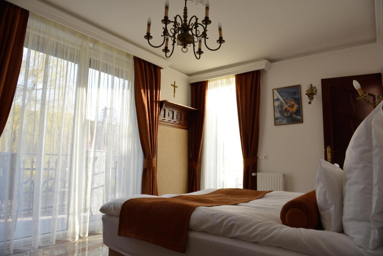 Gránit Villa - freshly renovated view 5