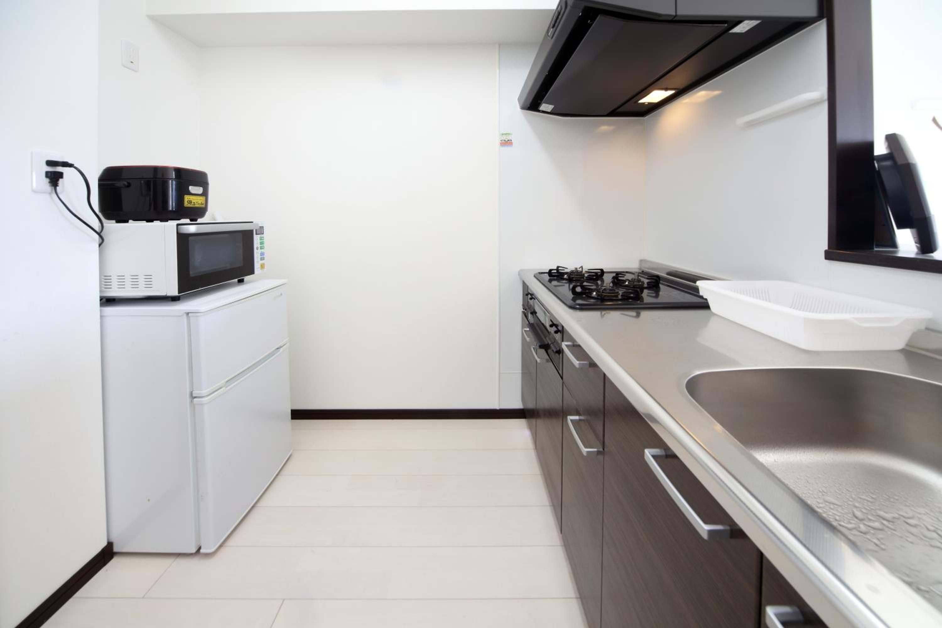 EX Itoman Apartment 503