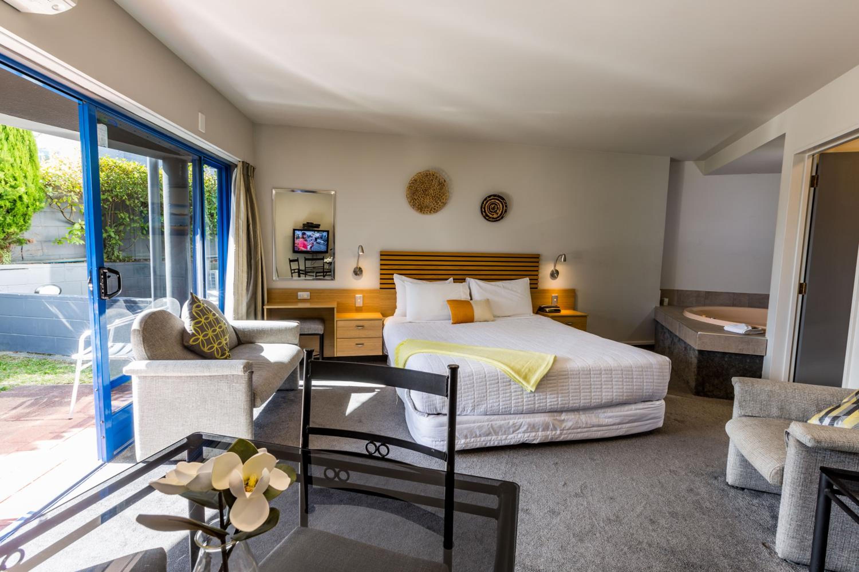 Clearwater Motor Lodge