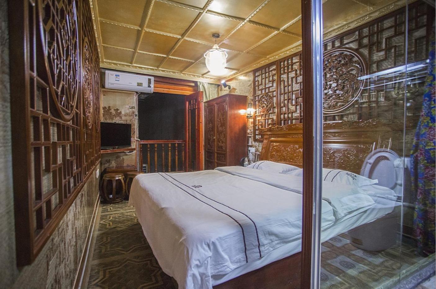 LQJ Riverside Guest House