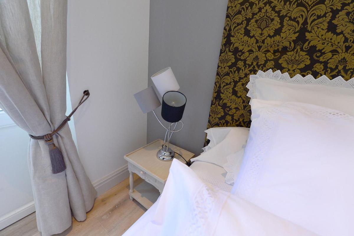 Bordeaux Design Apartments view 2